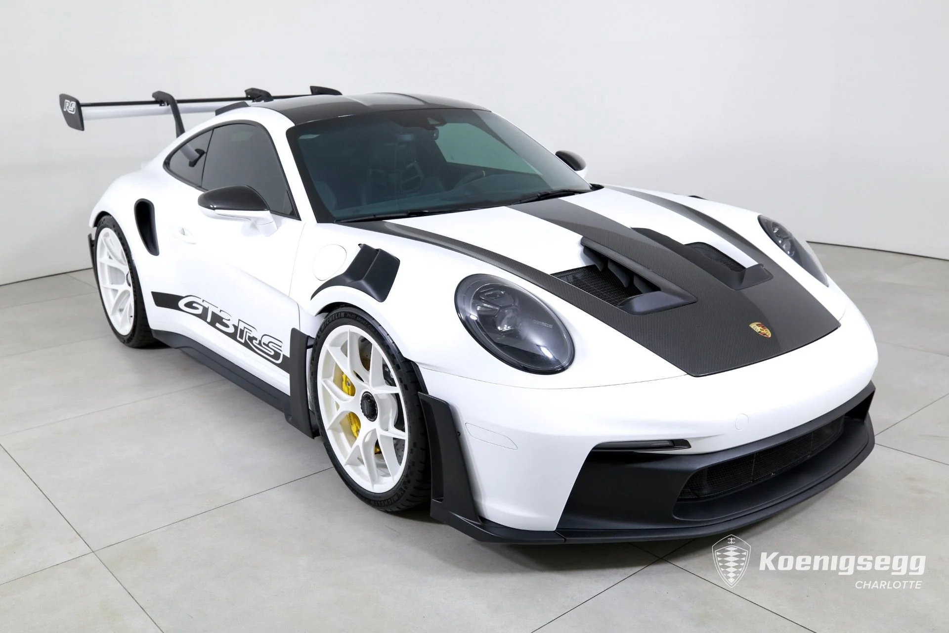 mph001_3719717369_Used_2024_Porsche_911_GT_3_RS_1761086044_31365db0c9