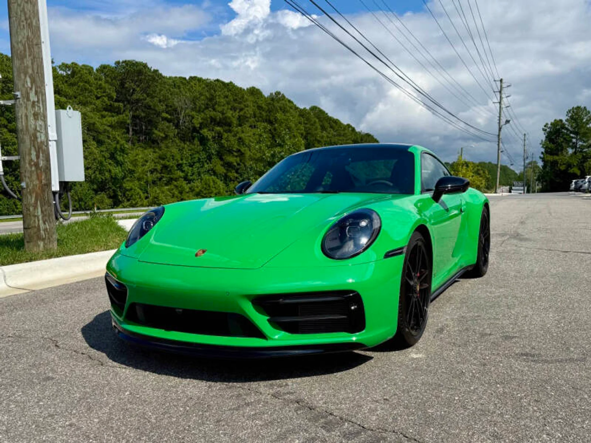 mph001_3730689642_2022_porsche_911_carrera_4_gts_awd_2dr_coupe_1da4b60ca2