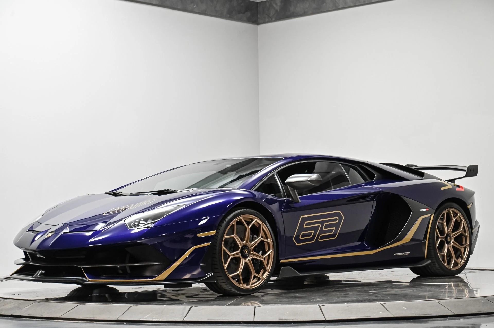 mph001_3733740898_Used_2019_Lamborghini_Aventador_SVJ_1760550459_9a7c8a6ebf