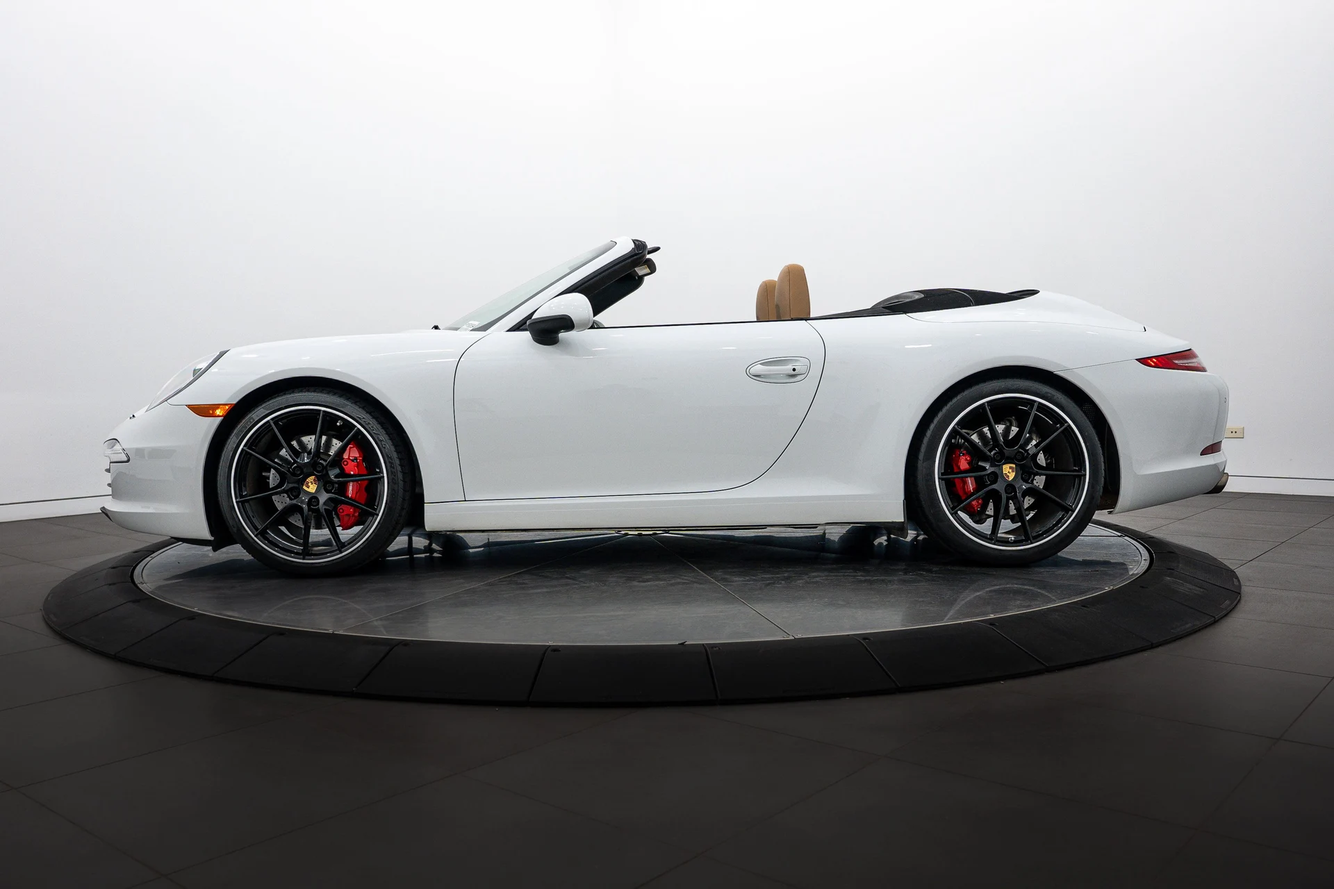 mph001_3735776668_0fce2b63ebed457874fd2bdbcc47ac68_925486ed59