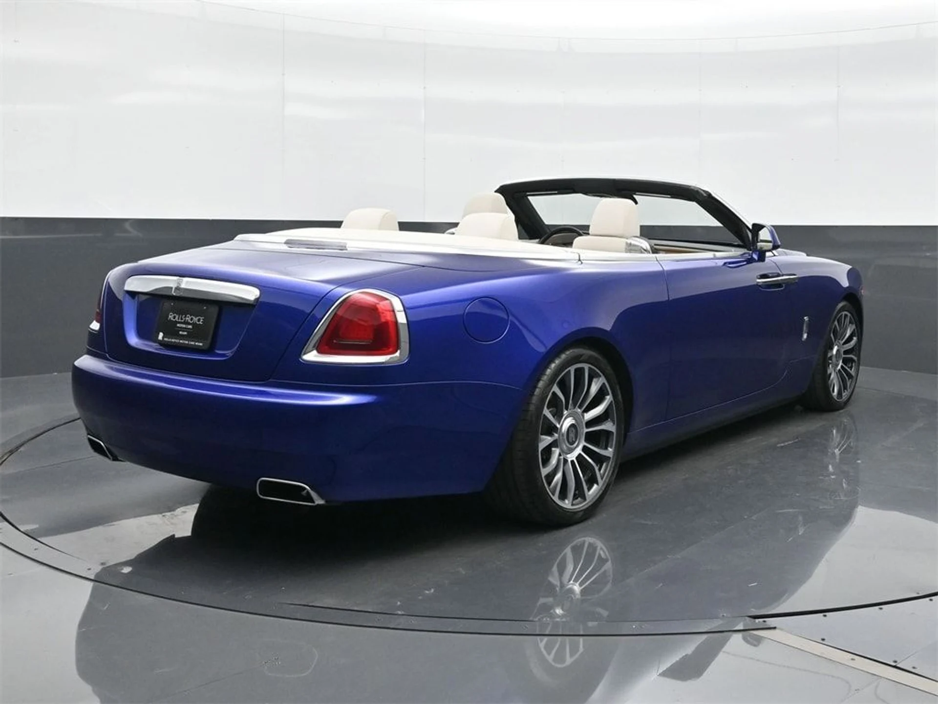 mph001_37436725_b188b79a7967c7669012fb9f8d49b913x_66fc15a4c6