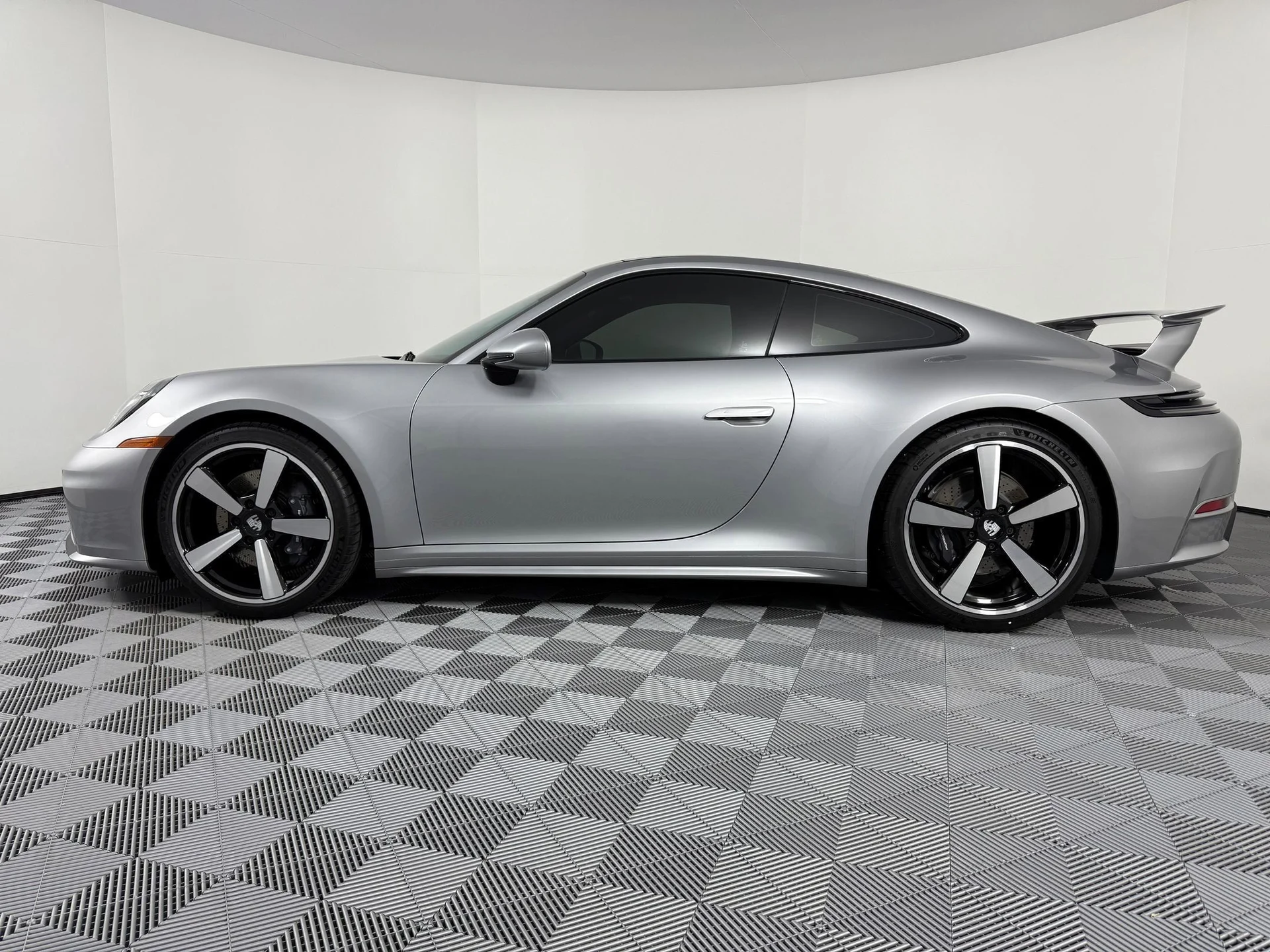 mph001_3756826506_7a72e36a6a3ca15fd458e4566b4cfca2x_877f0ad522