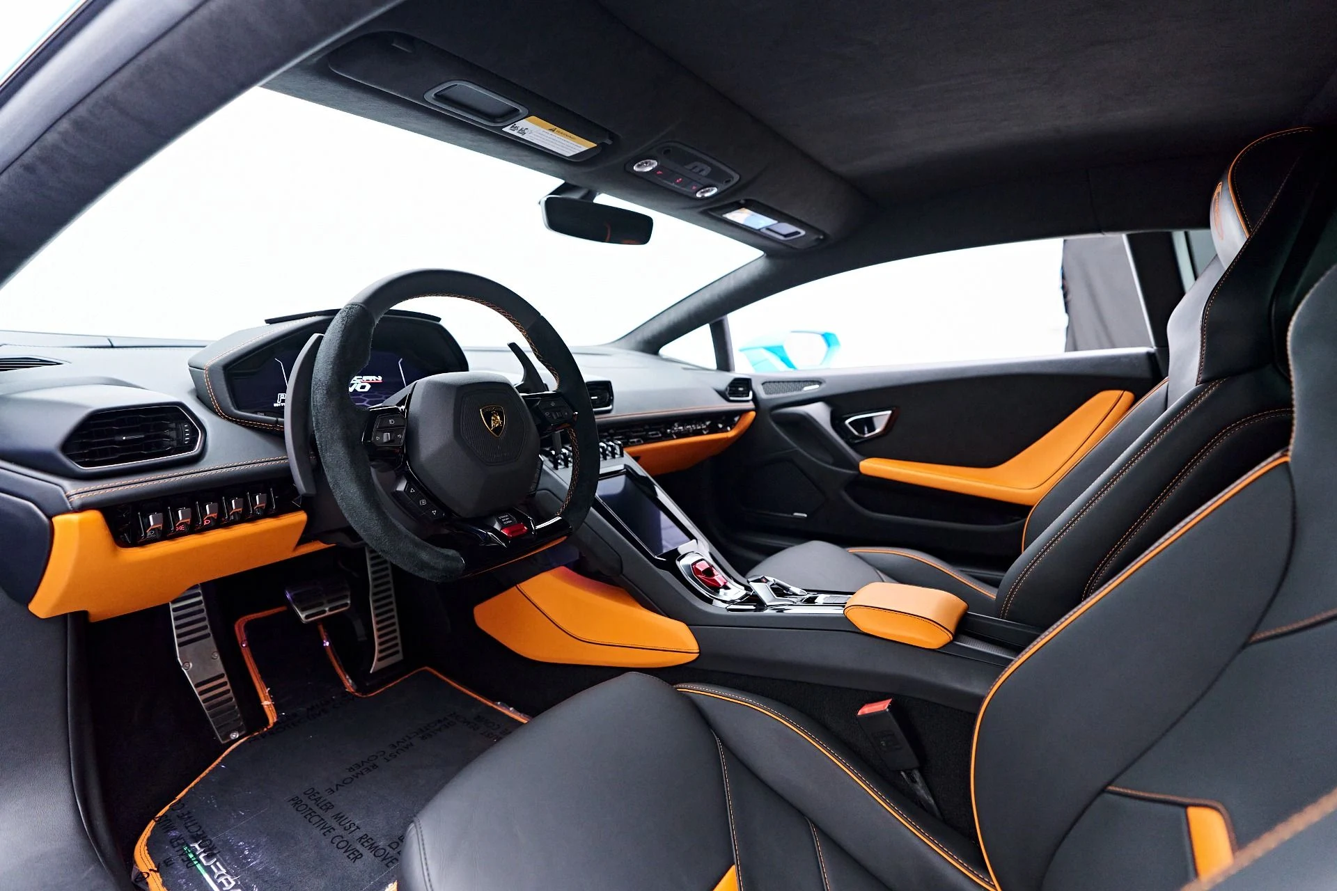 mph001_3760385653_Used_2022_Lamborghini_Huracan_EVO_Base_1755812432_876788587b