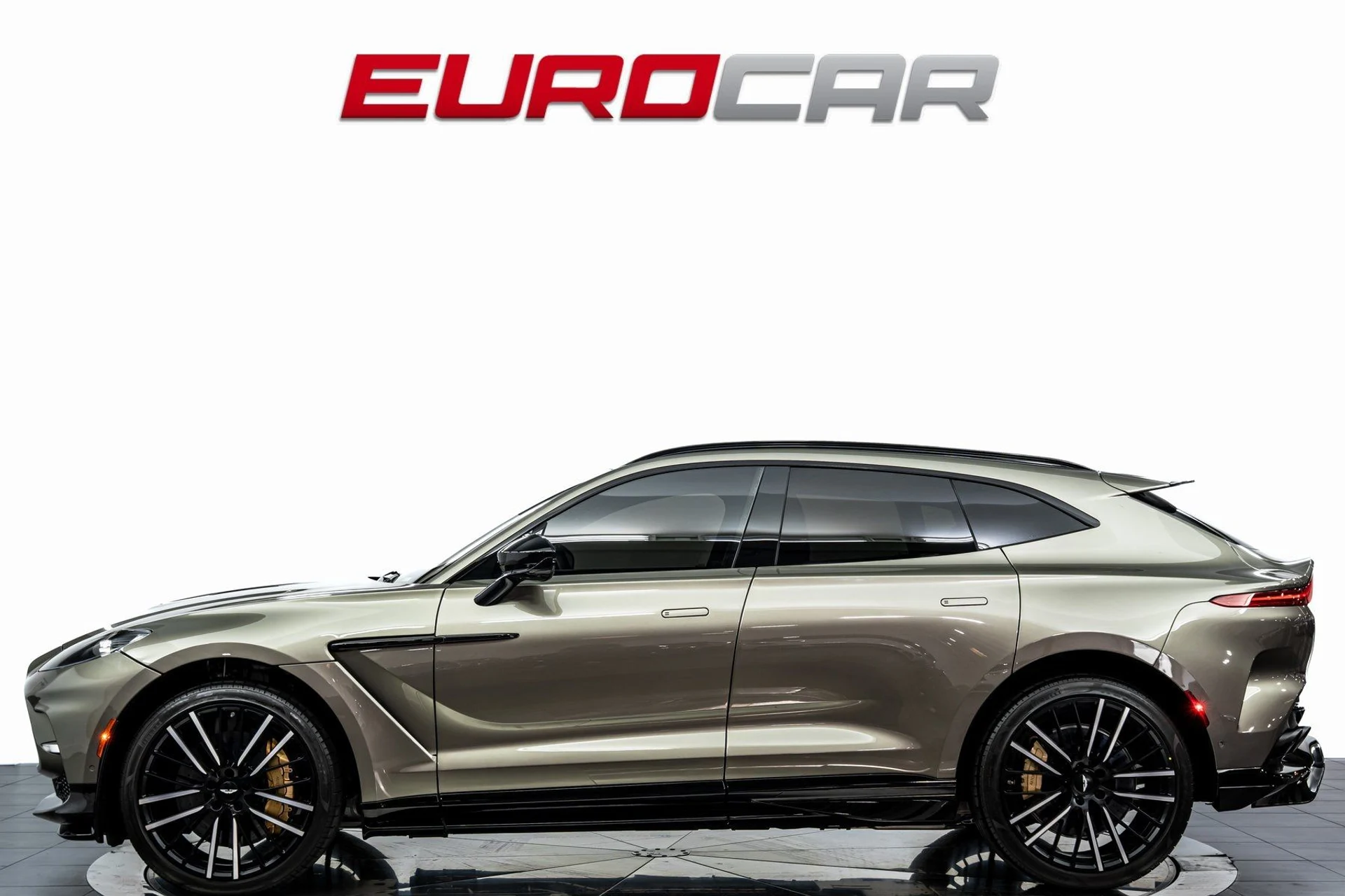 mph001_3766962386_image_2_226051574e