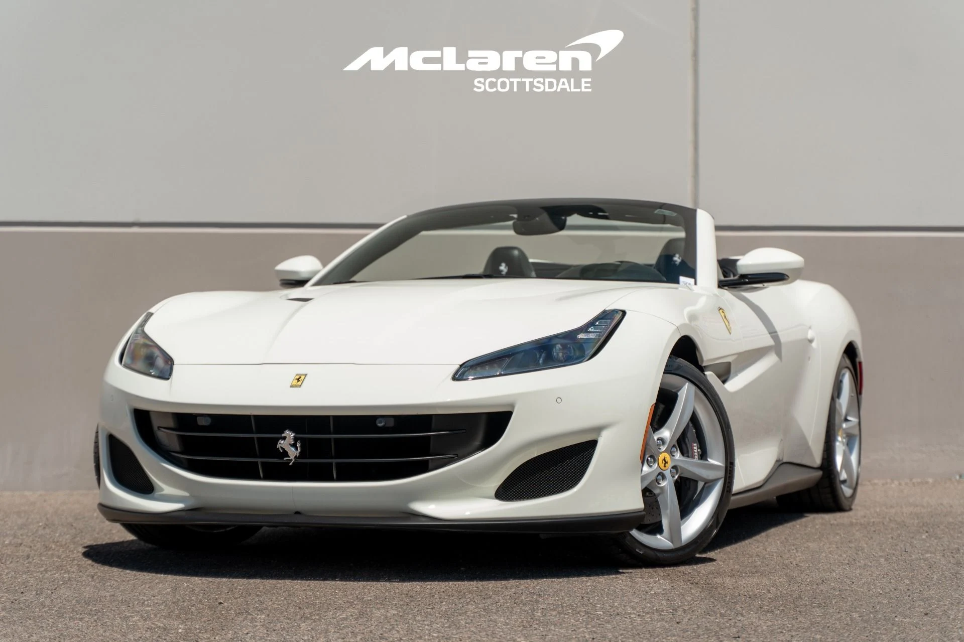 mph001_3770975751_Used_2019_FERRARI_PORTOFINO_1756697939_1b5e717344