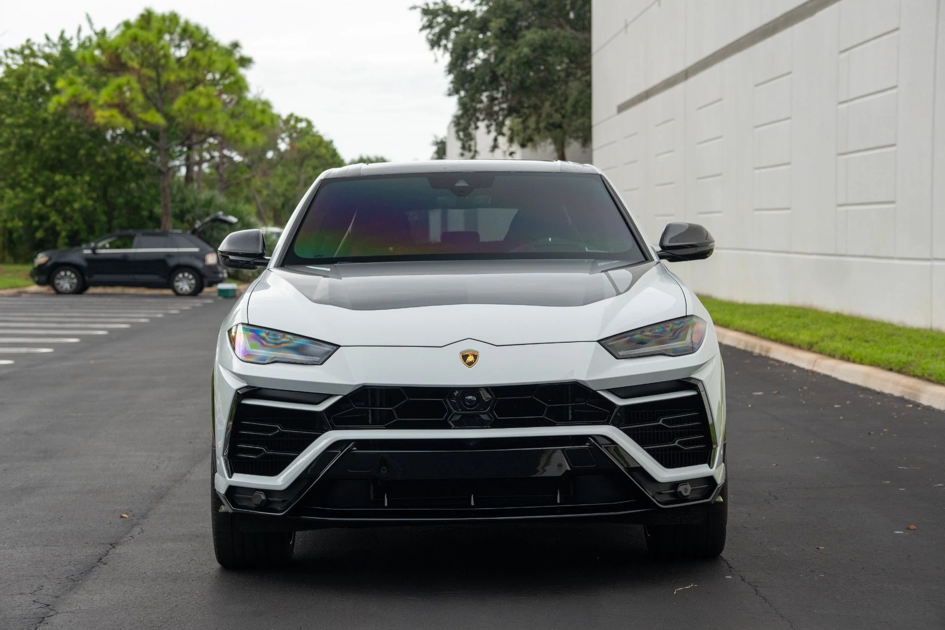 mph001_3775183626_Used_2022_Lamborghini_Urus_1758159837_9fcbfd4021