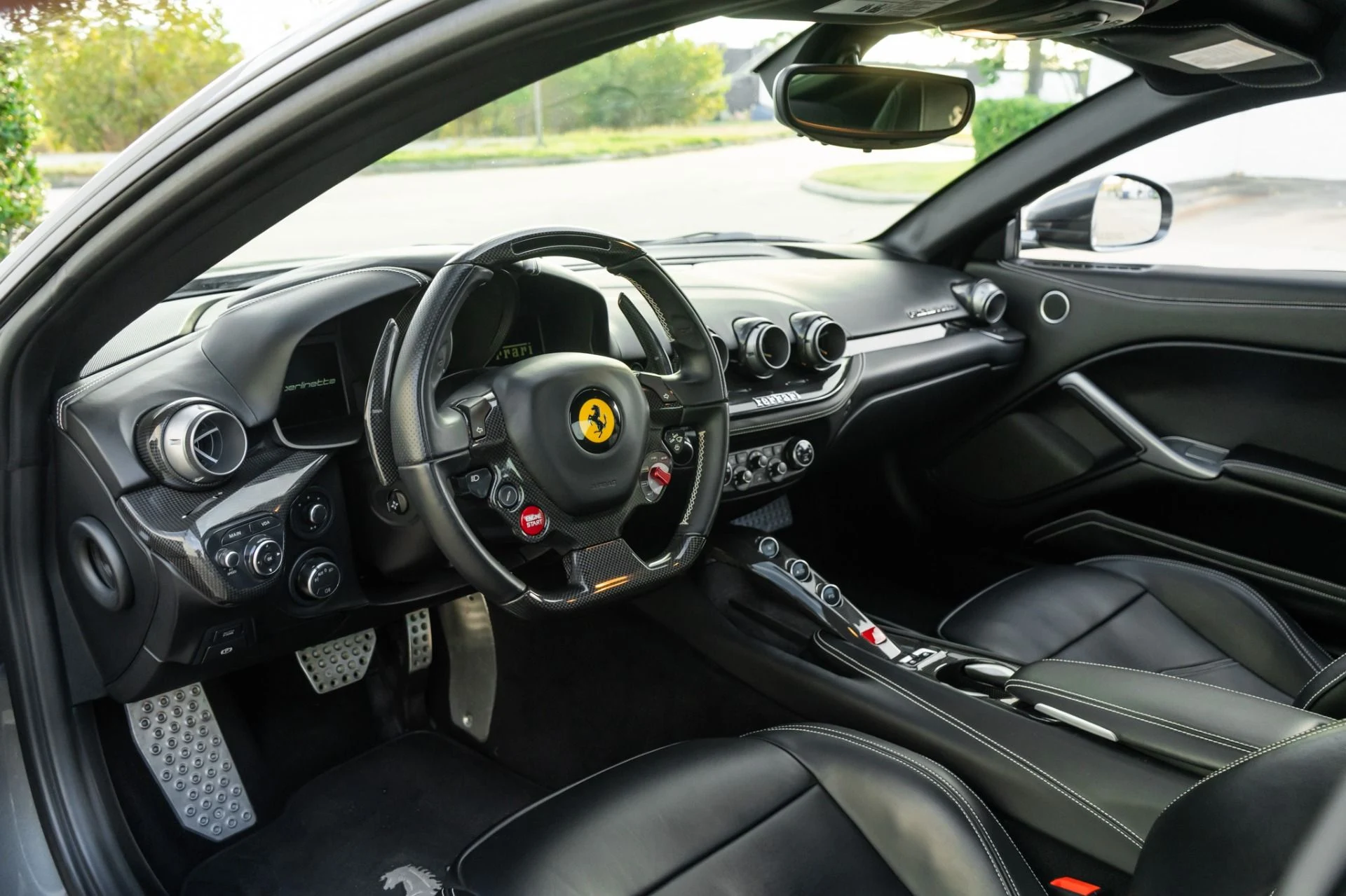 mph001_3784751059_Used_2015_Ferrari_F12berlinetta_1763421627_24f0b17dd4