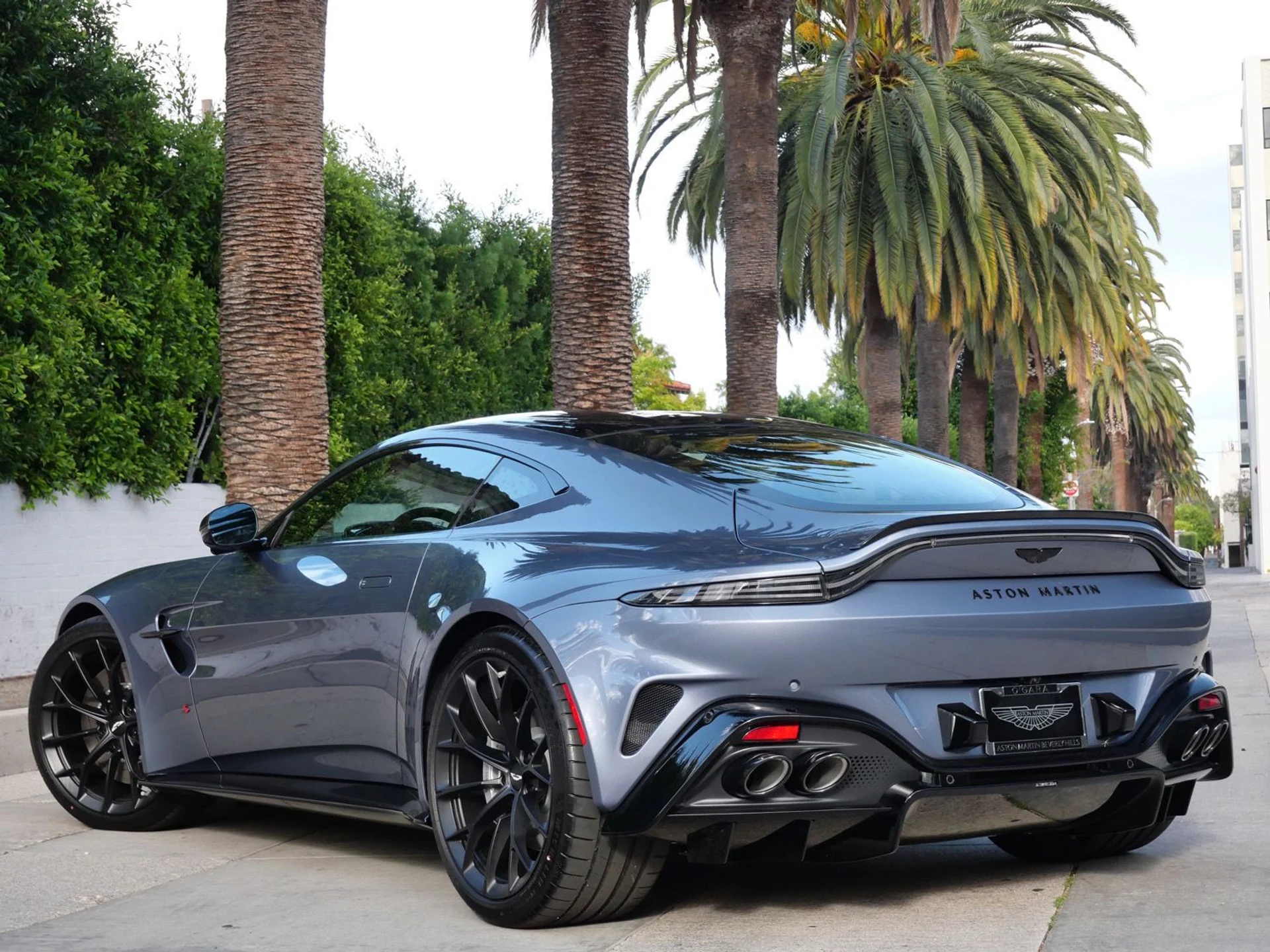 mph001_3787293272_e84c2b23cbff349f1fc65b952b8f998fx_84df1ab7a6