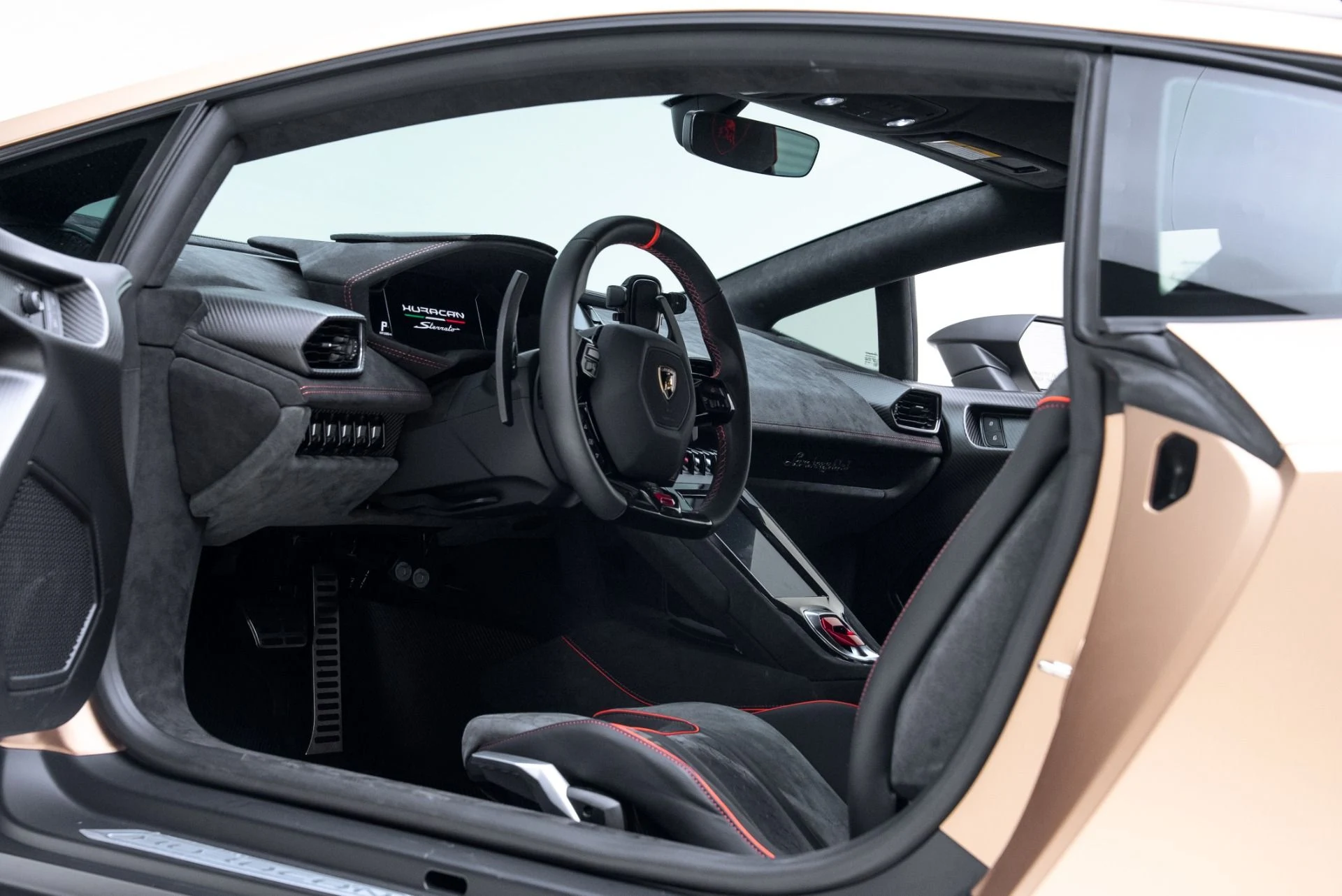 mph001_3788584591_Used_2024_Lamborghini_Huracan_Sterrato_1774458866_9f5bdcbfb3