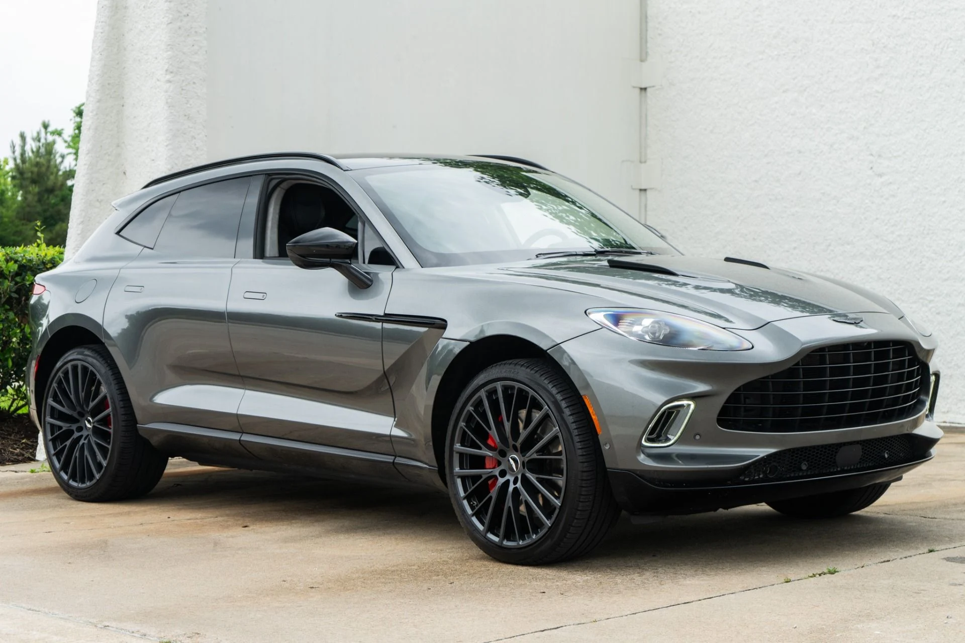 mph001_3798076506_Used_2021_Aston_Martin_DBX_1777484971_f18739ae57