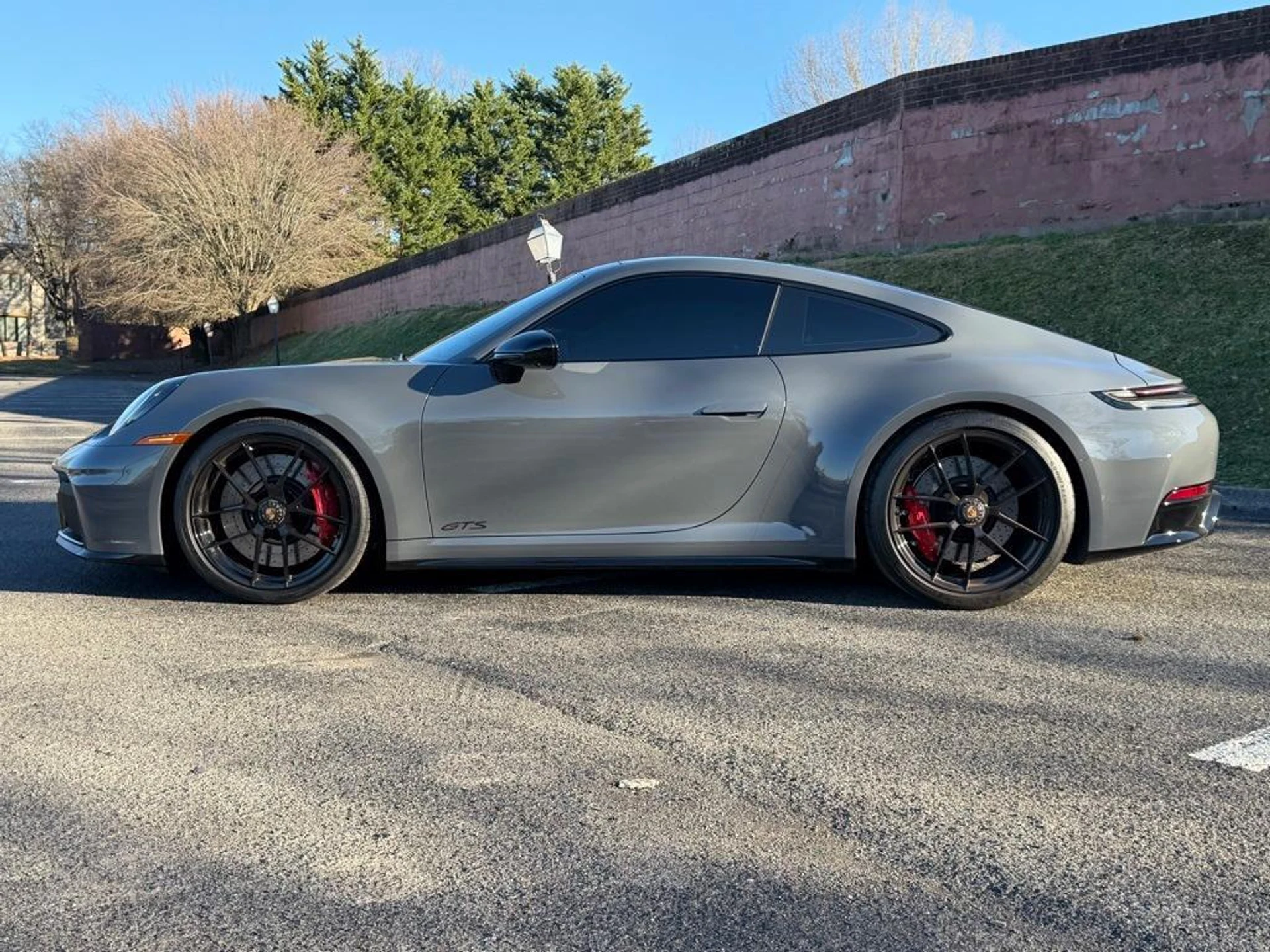 mph001_3805973765_R_Nkm_M5_m6nby_I4c_UR_66_Lu_Hvo_XCA_f44ebf94dc