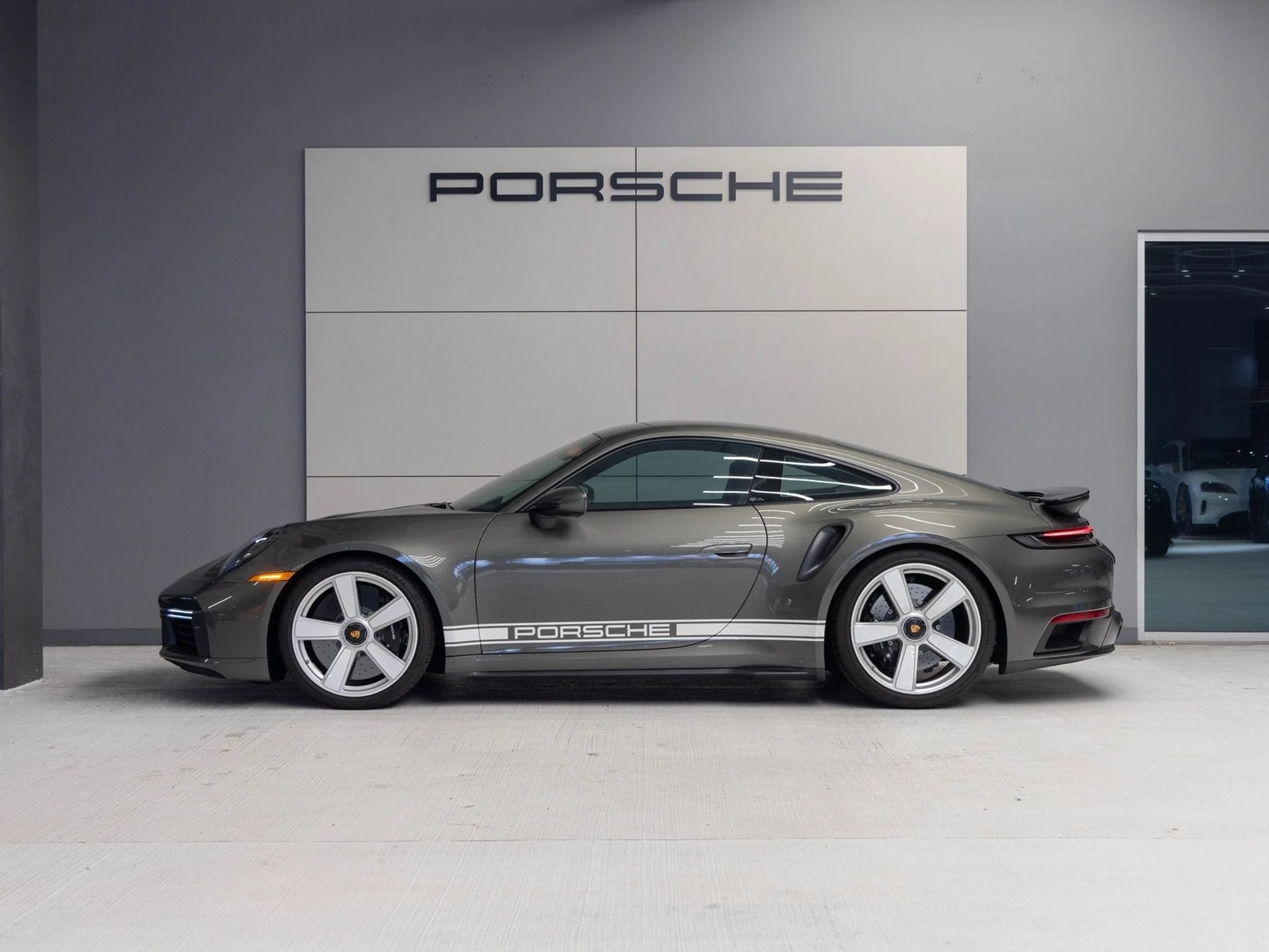 mph001_3812853545_2_79e78dc1d7