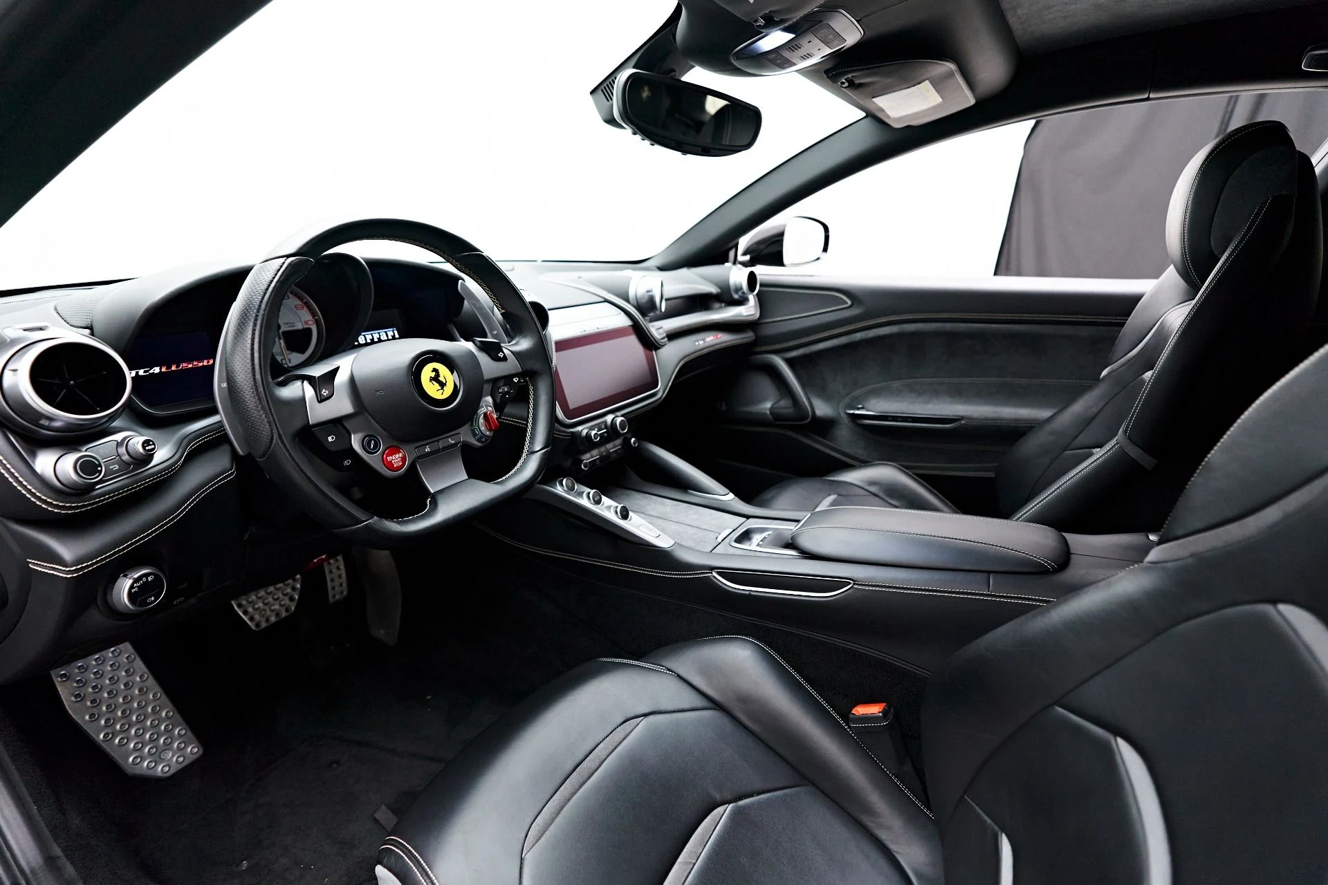 mph001_3818386209_Used_2018_Ferrari_GTC_4_Lusso_V12_1700276387_194869f65d