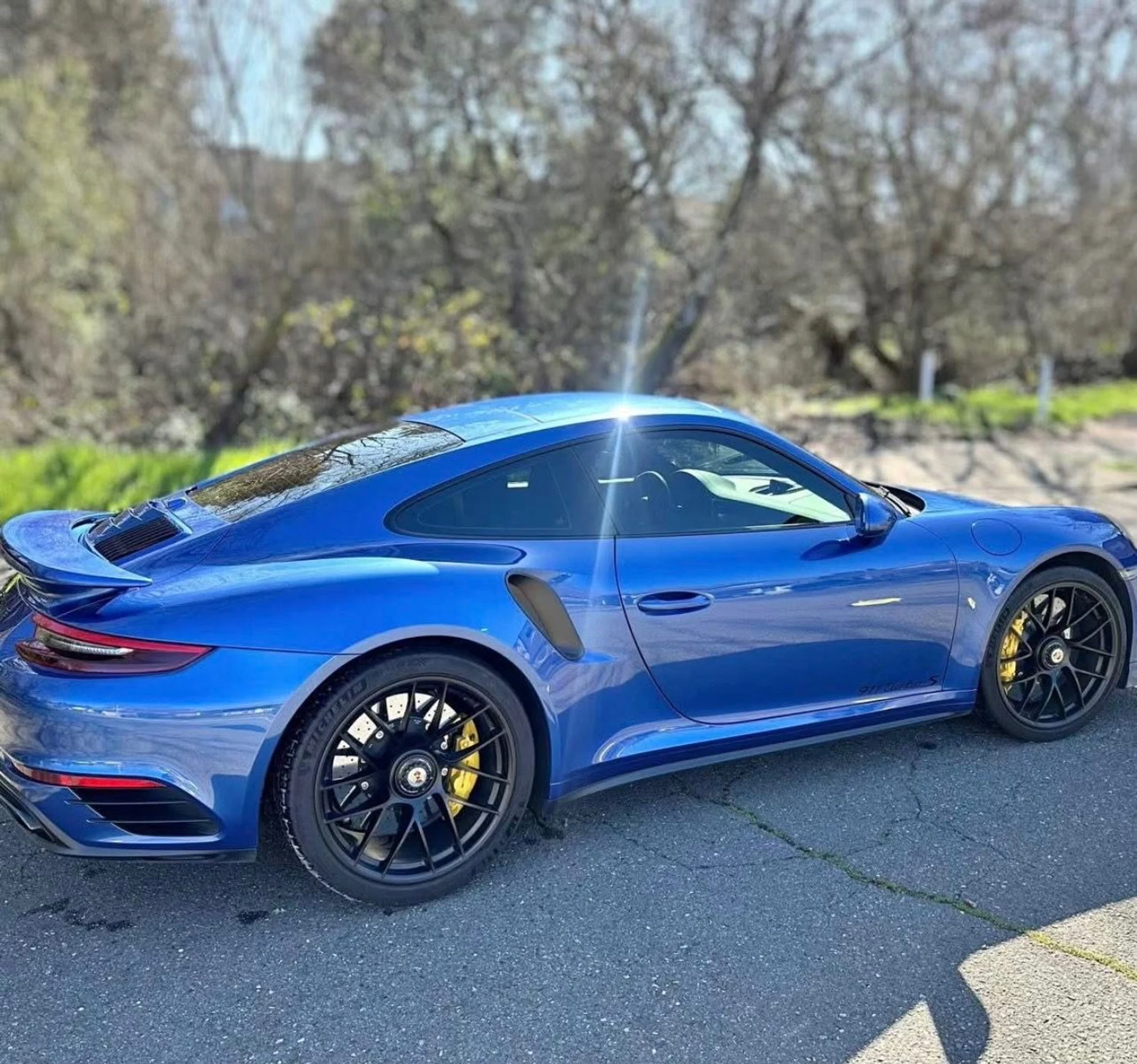 mph001_3818402575_Used_2019_Porsche_911_Turbo_S_1754670963_f9a9d9b788
