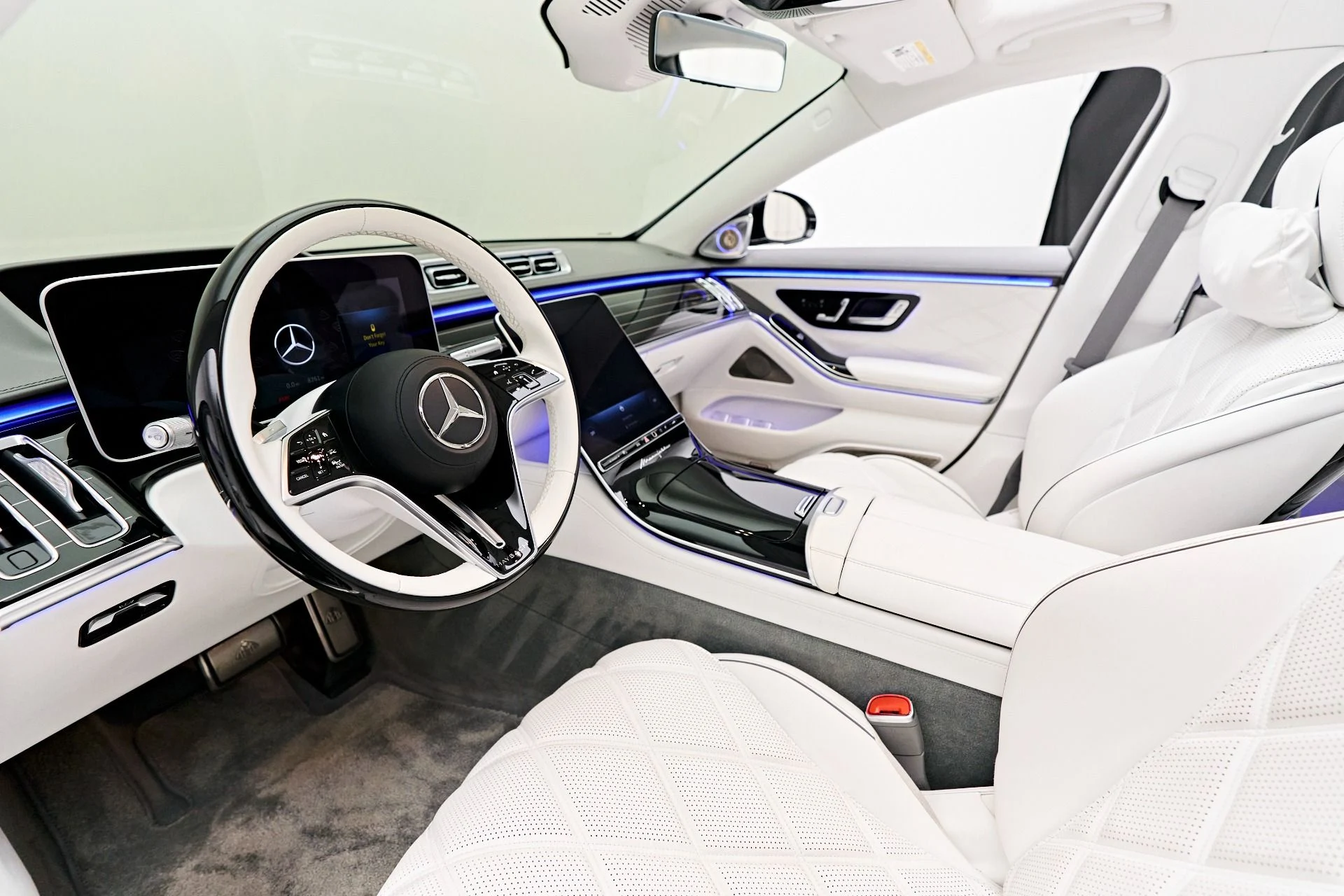 mph001_3819627475_Used_2022_Mercedes_Benz_S_Class_Maybach_S_580_1702349538_14f3fbf288