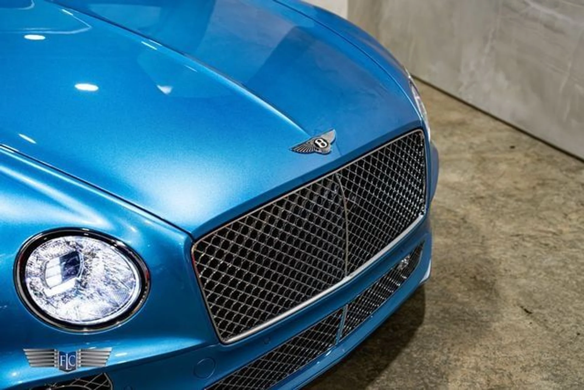 mph001_3823781434_used_2023_bentley_continental_9689_23090376_6_640_39eedd64e6