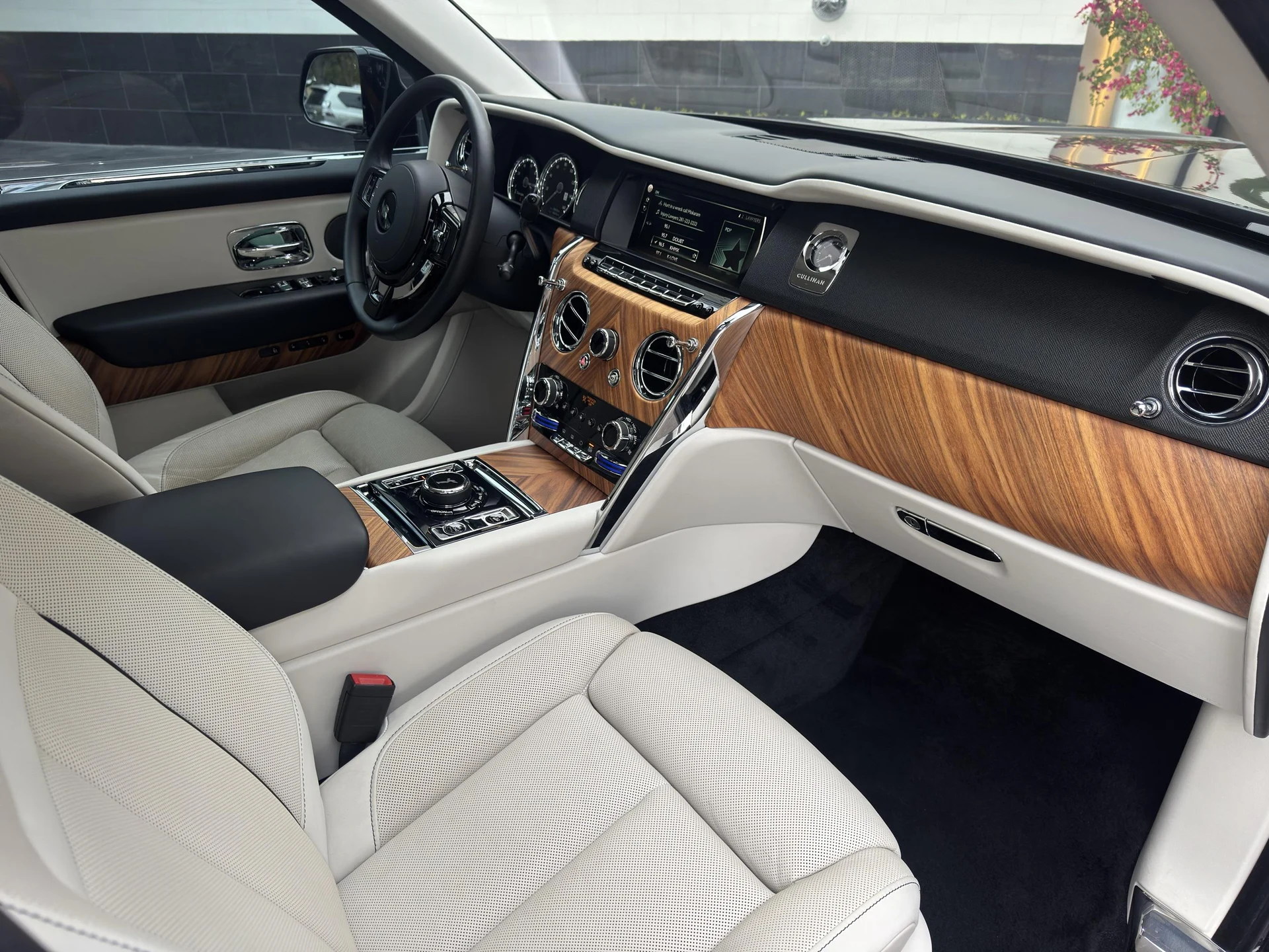 mph001_3830554094_477619797_692b1ab1f44dd225a9c41b65_51f883204e