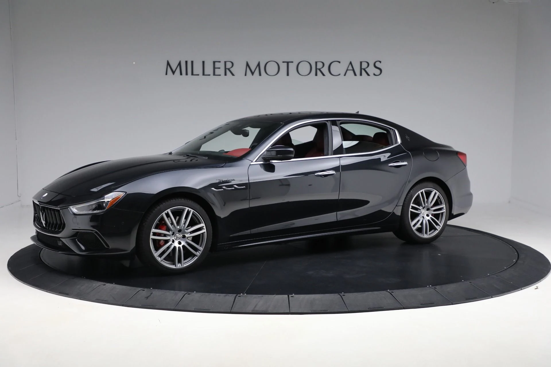 mph001_3841653602_Used_2022_Maserati_Ghibli_Modena_Q4_1157af35bc