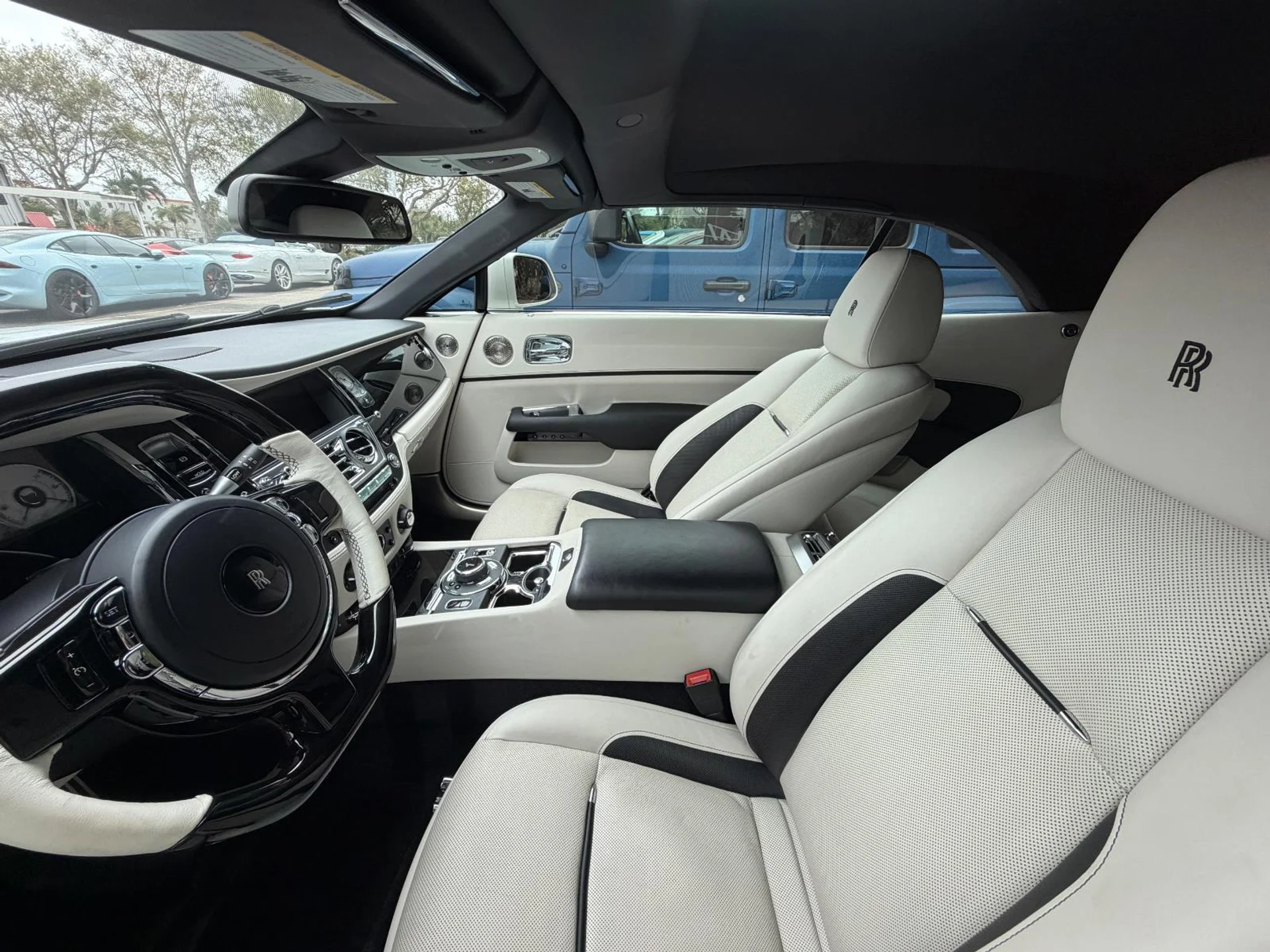 mph001_385690996_Used_2018_Rolls_Royce_Dawn_Convertible_1773865306_7327bc2d2d