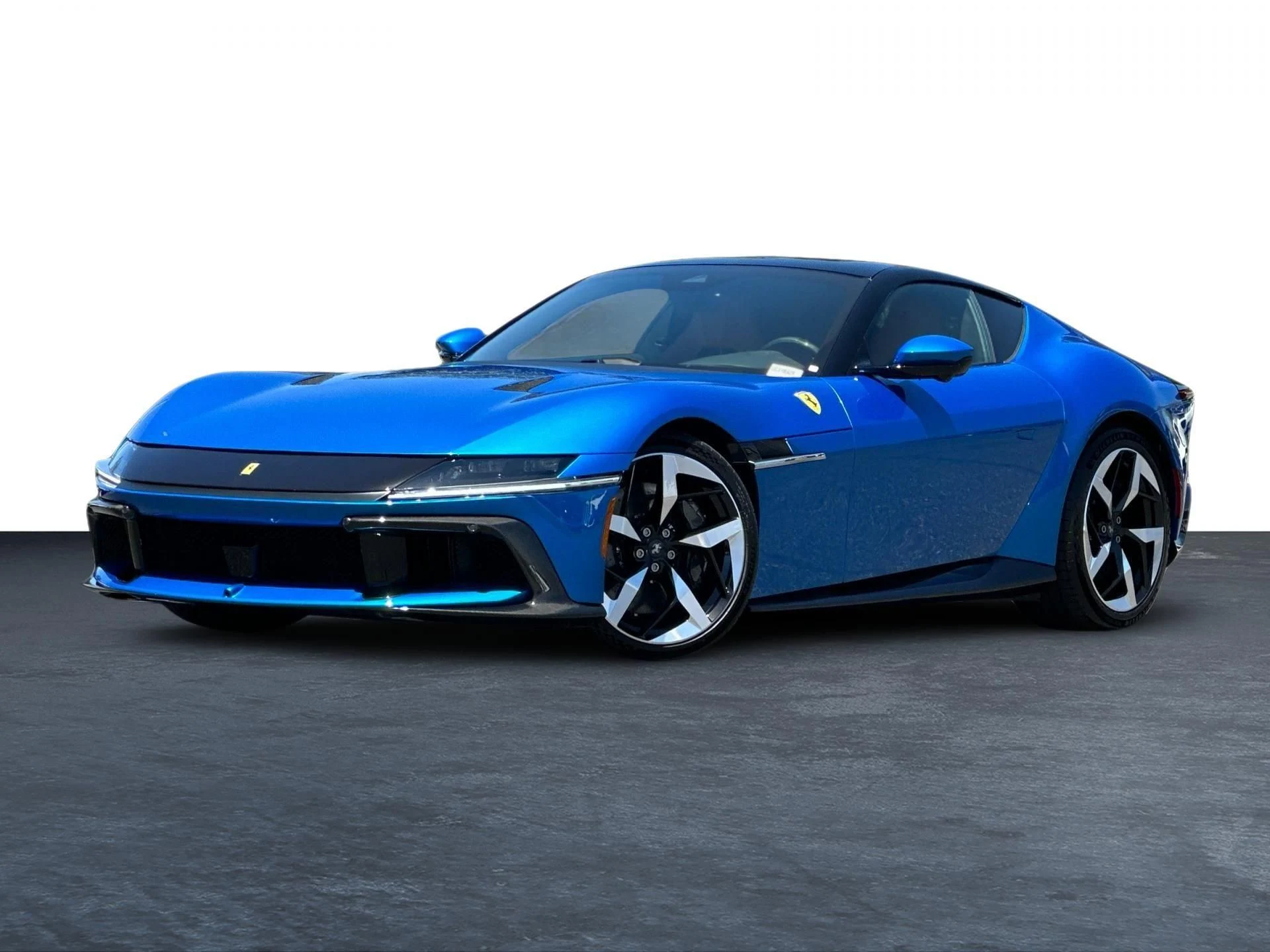 mph001_386036406_Used_2025_Ferrari_12_Cilindri_Base_1784889239_ae01a5e883