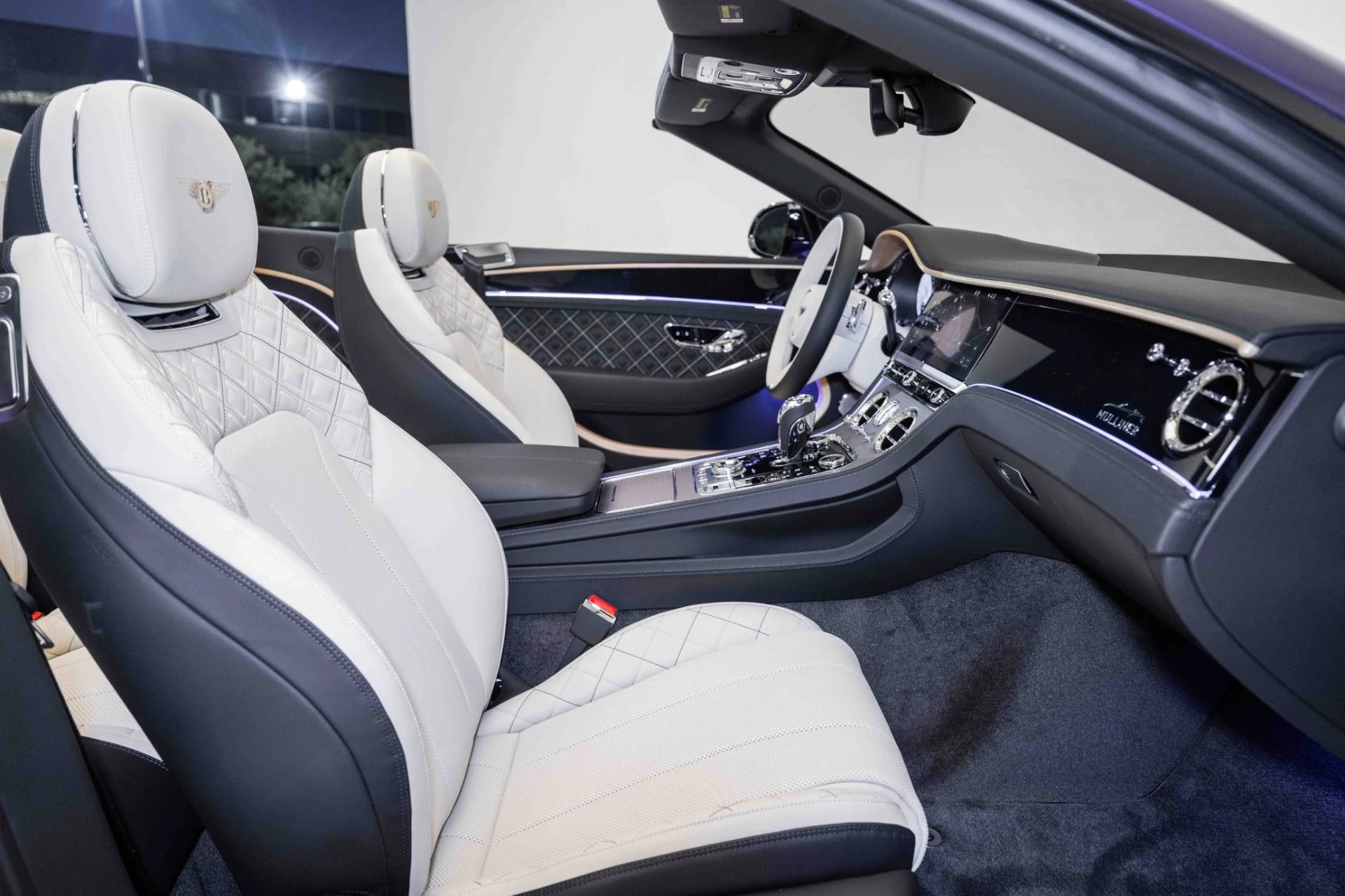 mph001_3865994416_Used_2024_Bentley_Continental_GTC_Mulliner_W12_1718978175_646215dae6