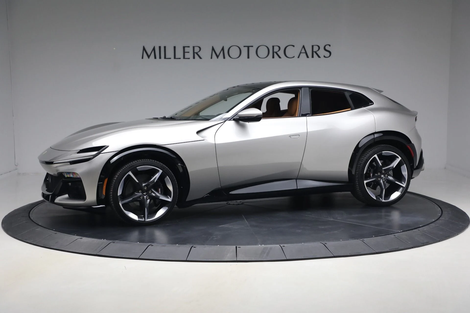 mph001_387665012_Used_2024_Ferrari_Purosangue_1770065660_64ac1ba607