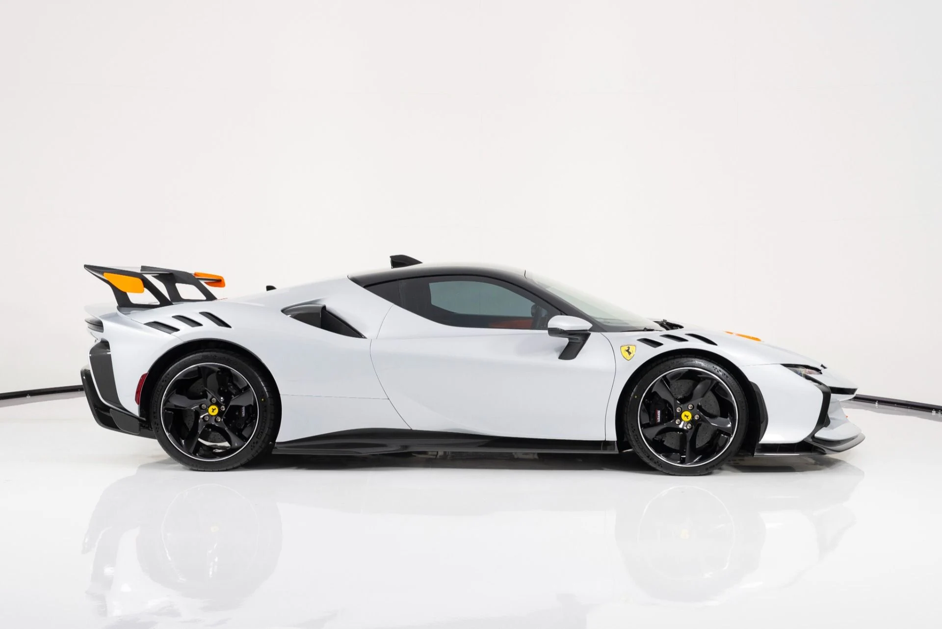 mph001_3878190246_Used_2024_Ferrari_SF_90_XX_1757543663_9790626b9e