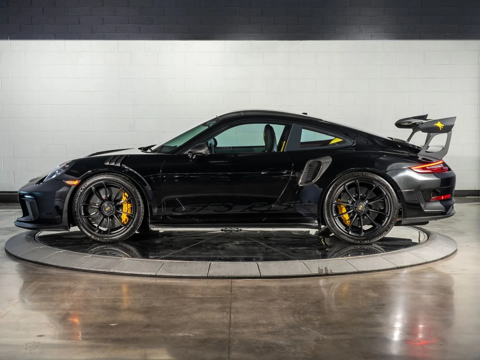 mph001_388366172_48140d0500b1d5c08813975dfd04d063_d70e75f14e