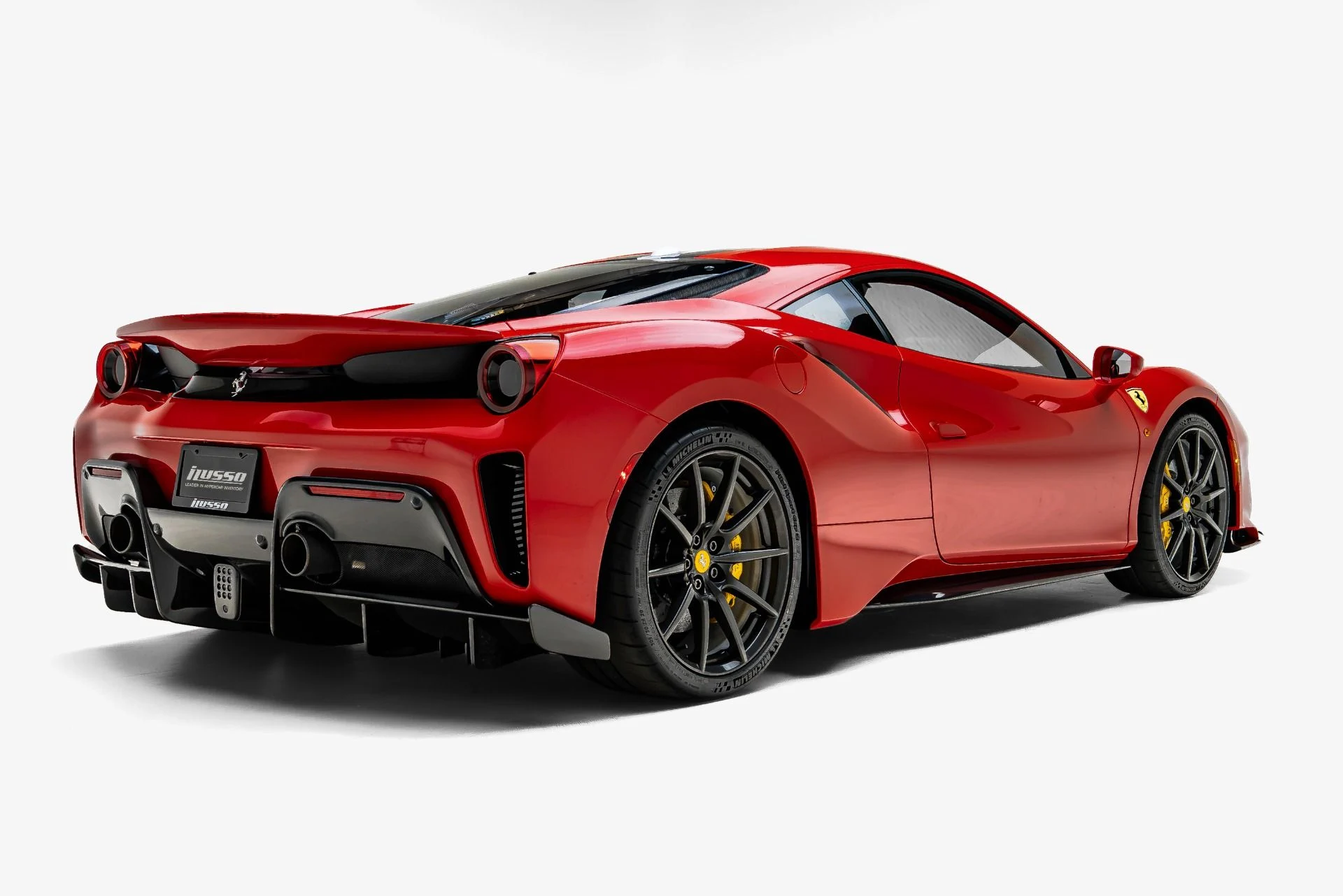 mph001_3902856103_Used_2019_Ferrari_488_Pista_1784869120_f2e3e32cea
