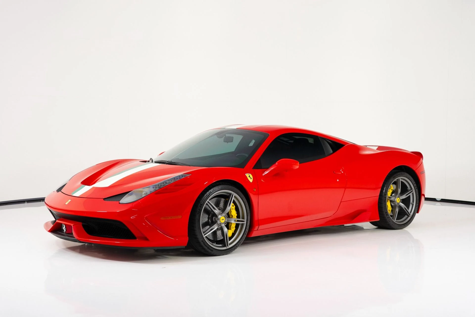 mph001_3903129981_Used_2014_Ferrari_458_Speciale_1758827256_98ac5d4686