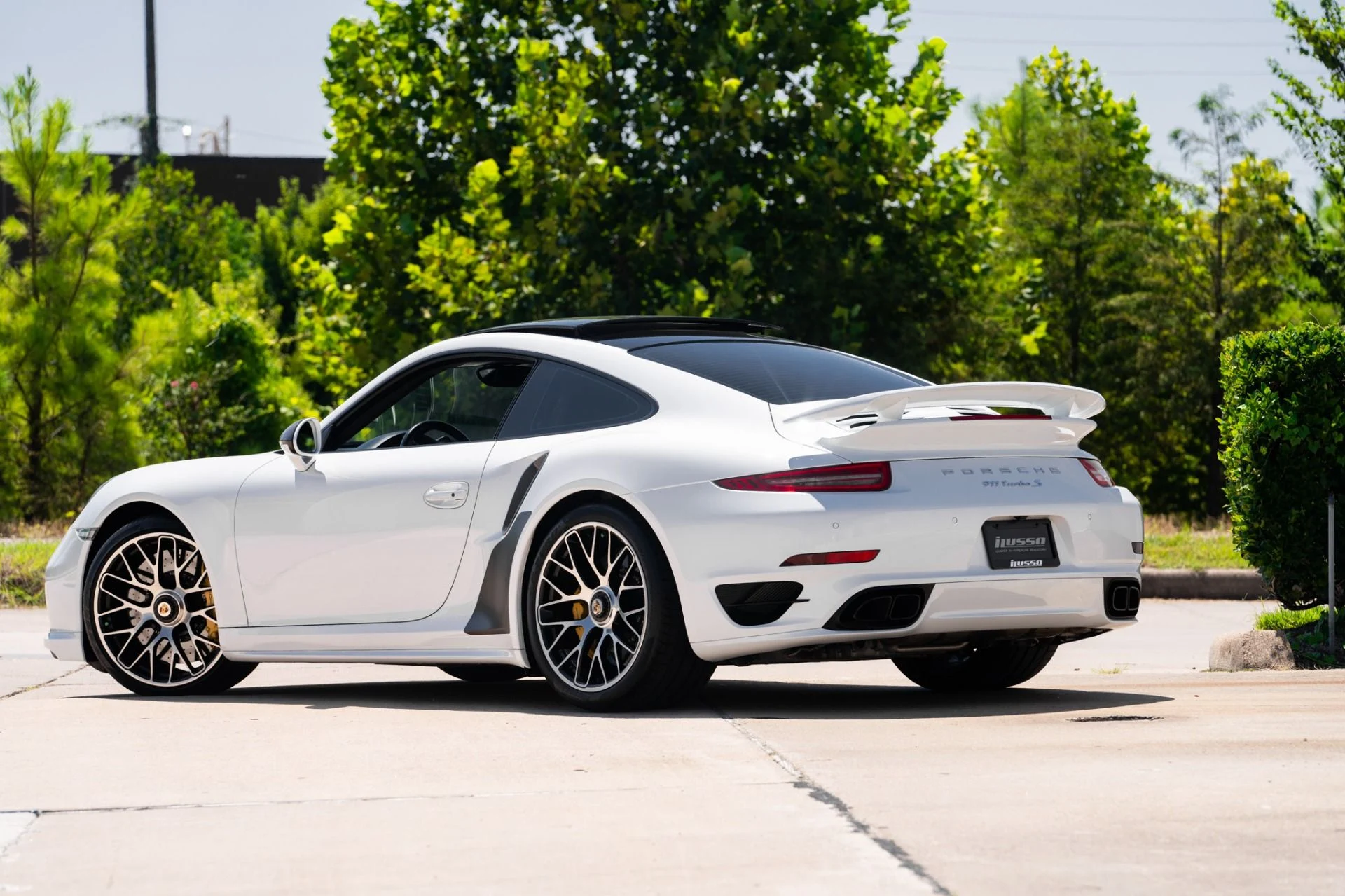 mph001_3904808224_Used_2016_Porsche_911_Turbo_S_1757446790_f6fb06b1a7