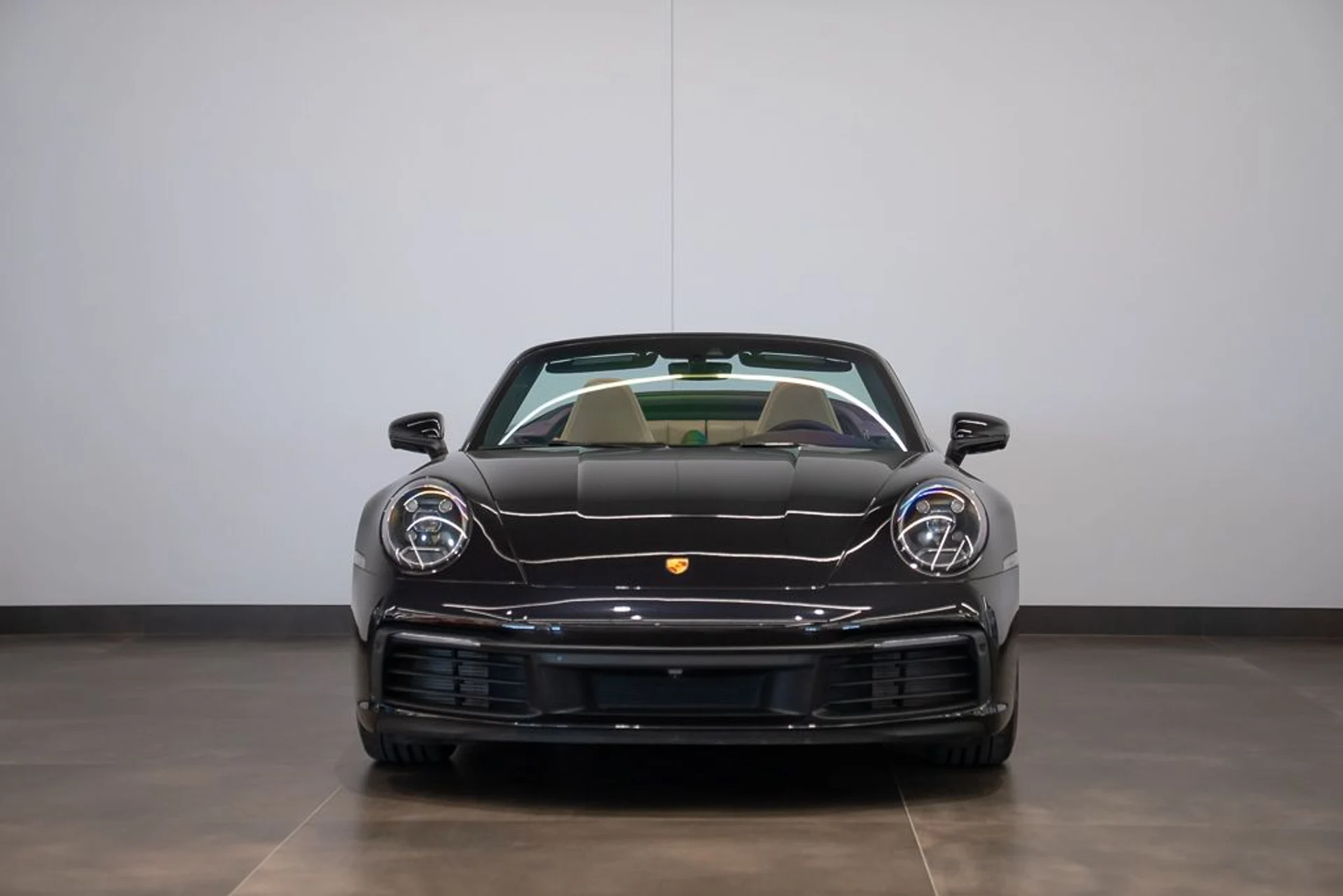 mph001_3917865590_porsche_911_2022_jpg_v_1780407122_f8cb9b93ce