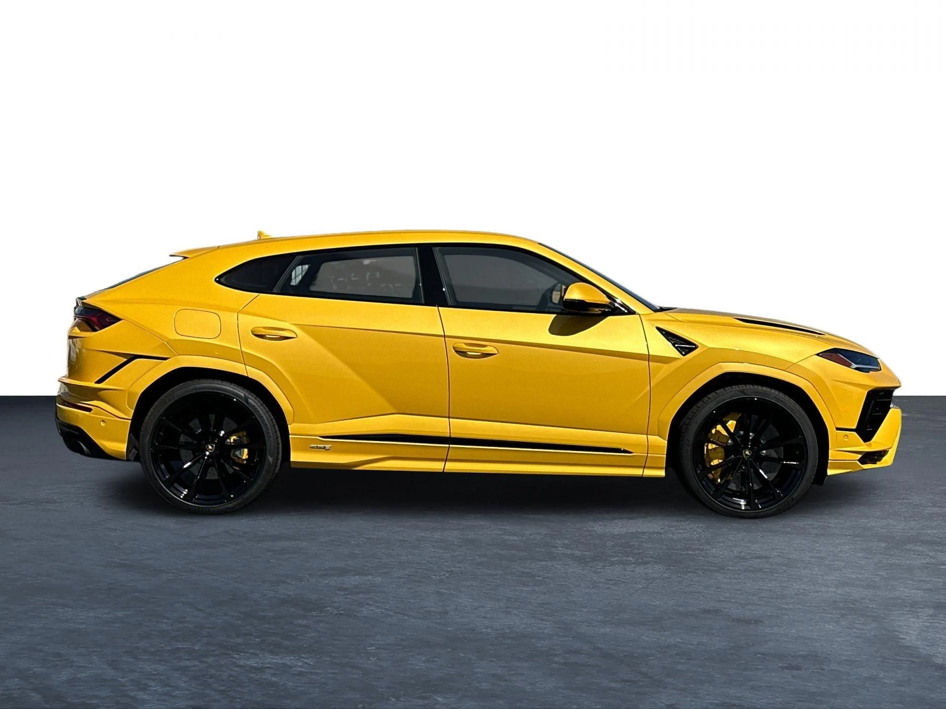 mph001_392161434_New_2024_Lamborghini_Urus_S_1747424096_994e6ffb2f