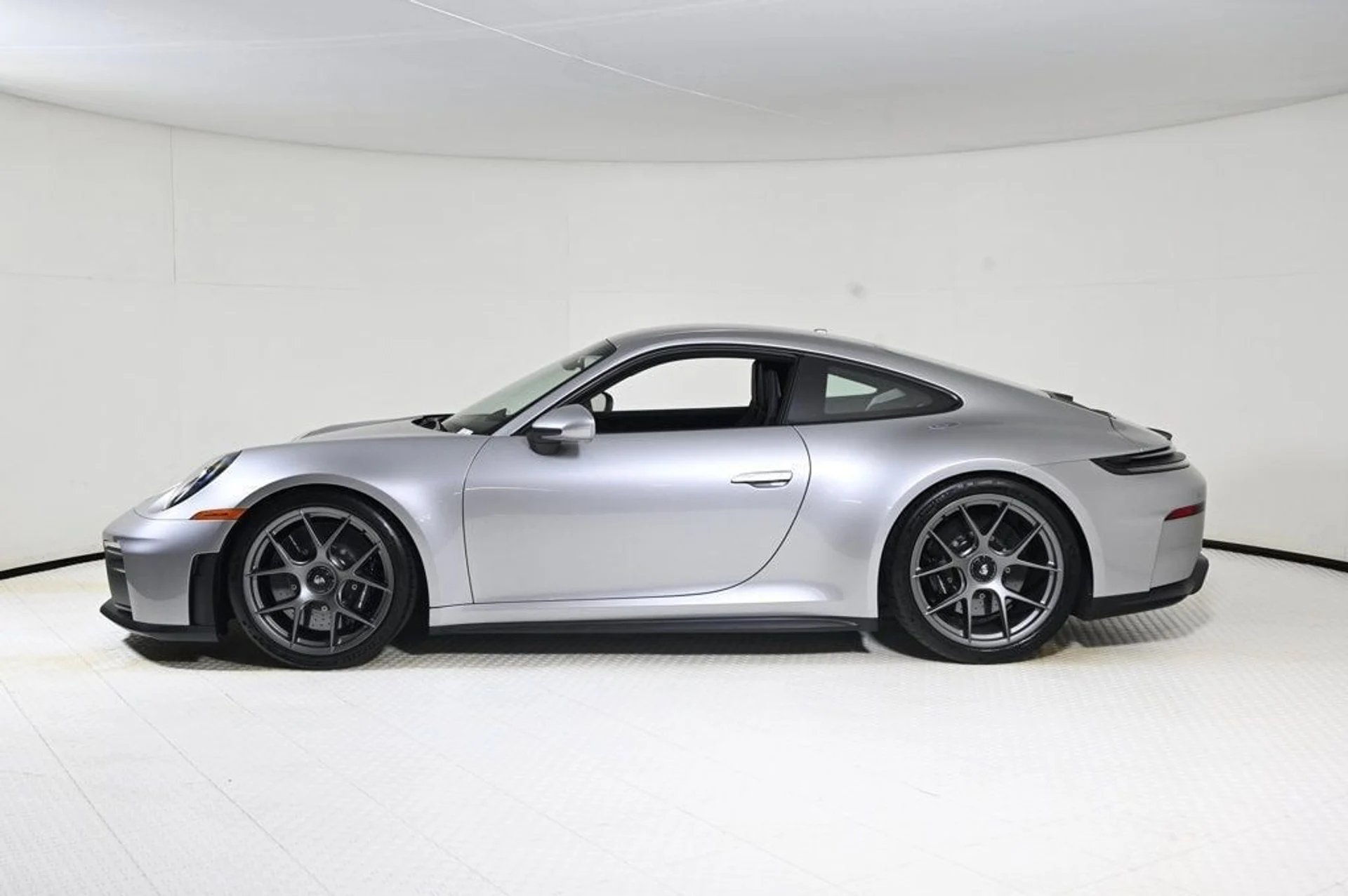 mph001_3930998310_d5eb2f648515408fb2405455d0824f69_6193dd4827