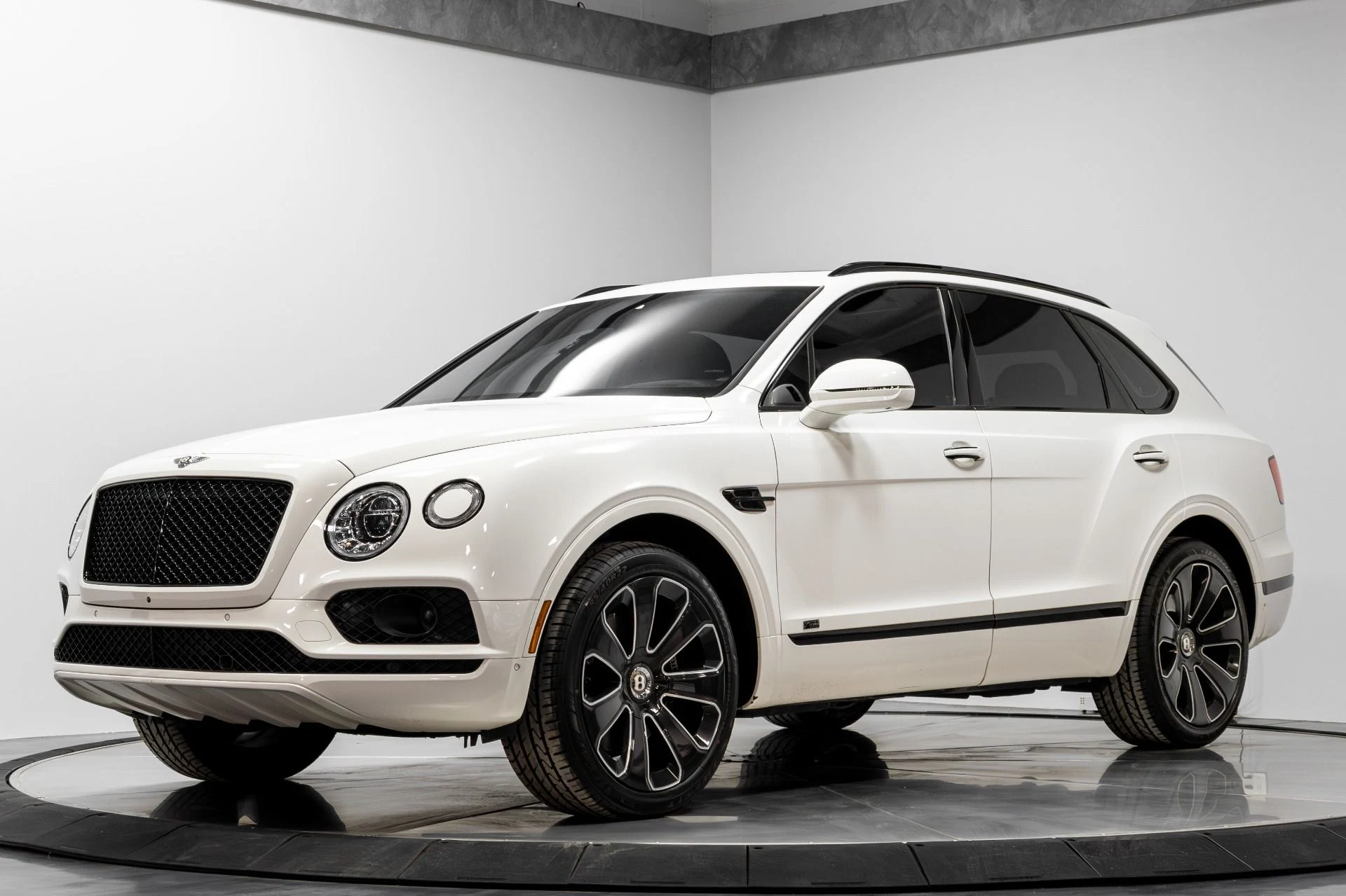 mph001_3962088072_Used_2020_Bentley_Bentayga_V8_1770244994_ca306905fe