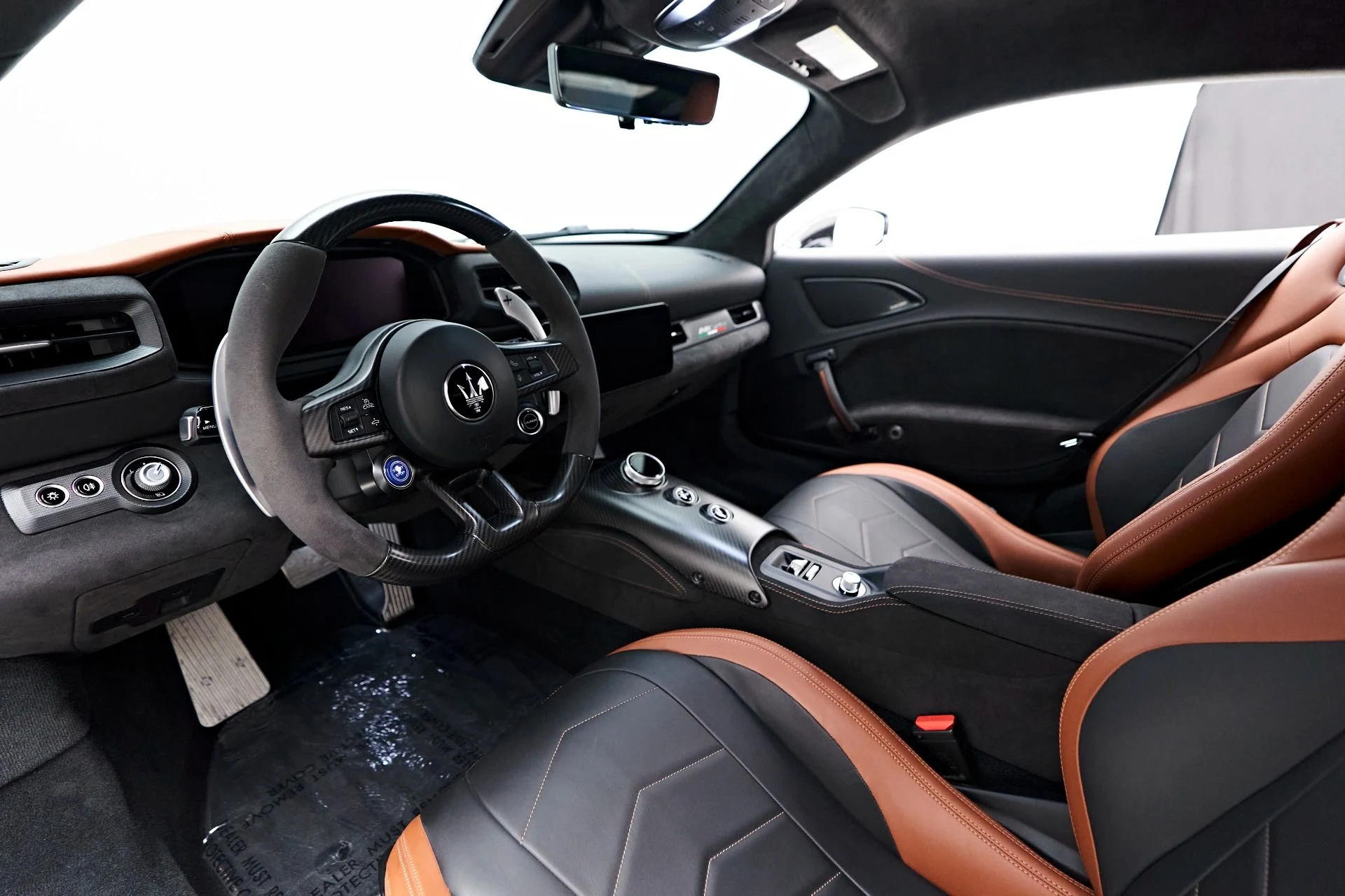 mph001_3966080838_Used_2023_Maserati_MC_20_Base_1721243405_4a38c38cfb