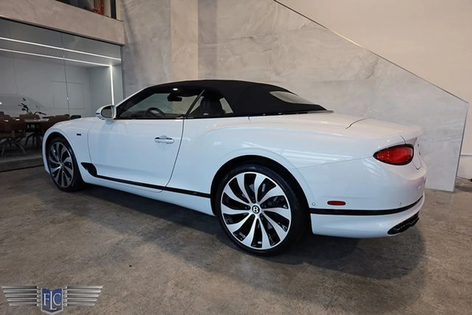 mph001_3971679210_used_2024_bentley_continental_gtcv8edition8_9689_23082486_6_640_2d43c0572f