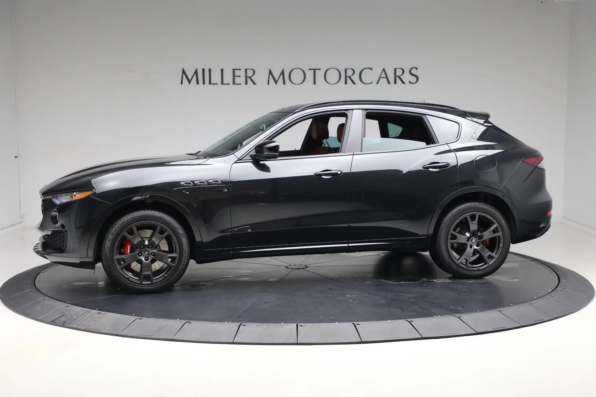 mph001_398809621_Used_2021_Maserati_Levante_S_f6753f97f9