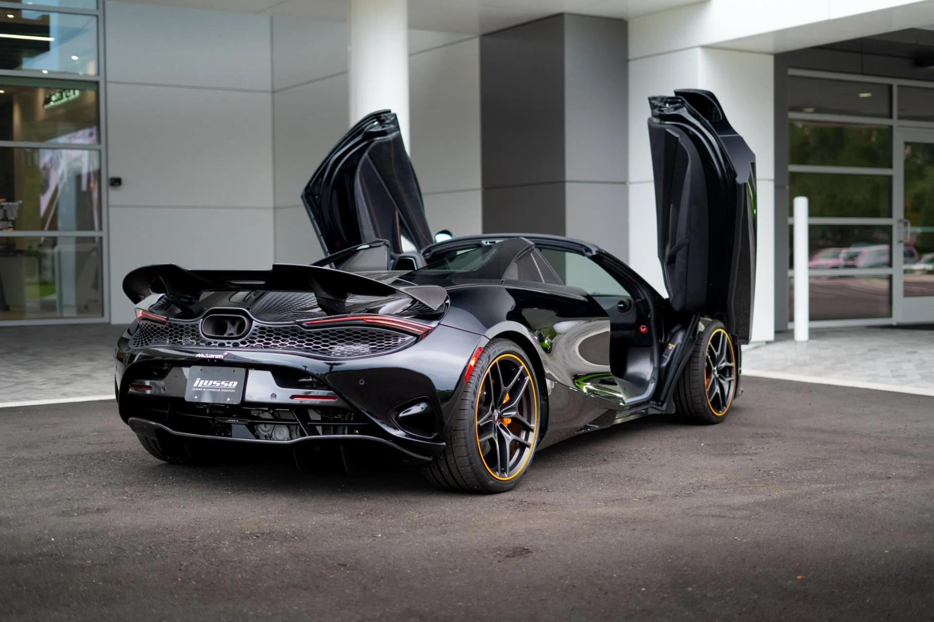 mph001_3990716341_Used_2024_Mc_Laren_750_S_Spider_d9cb4b8aa7