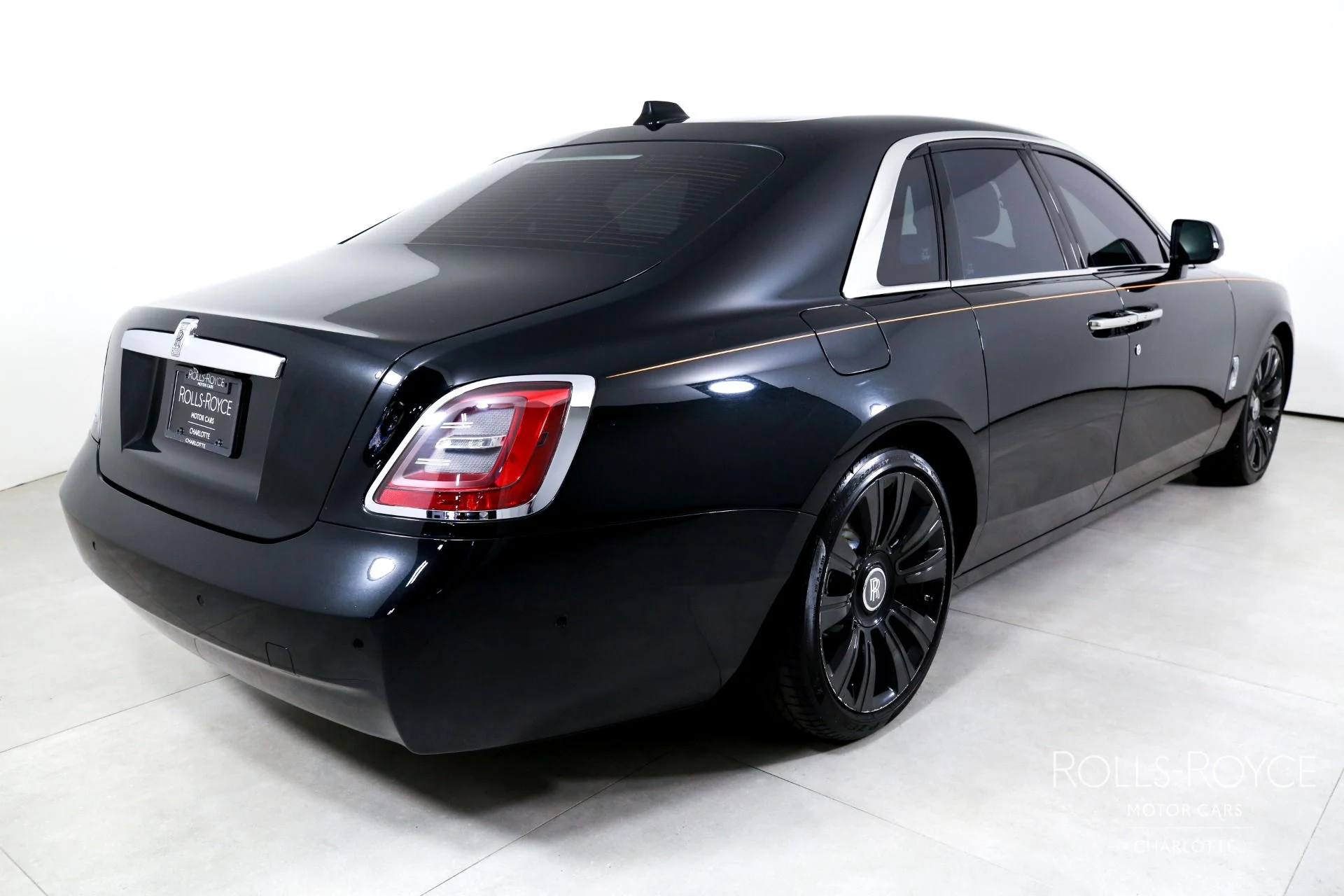 mph001_399222819_Used_2021_Rolls_Royce_Ghost_1760810069_f57925c77c