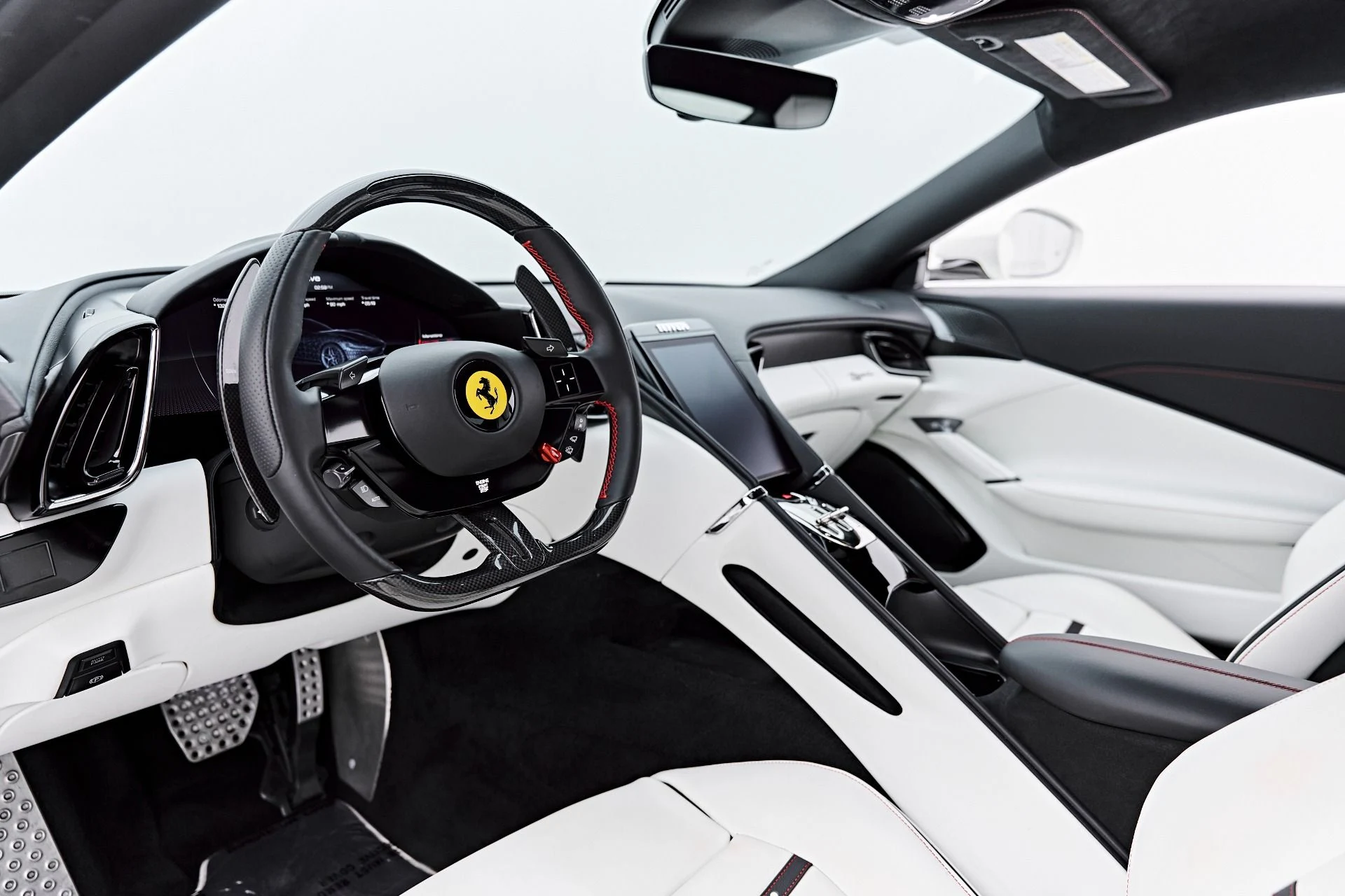 mph001_3997703184_Used_2022_Ferrari_Roma_Base_1787882019_2a2e8a266e