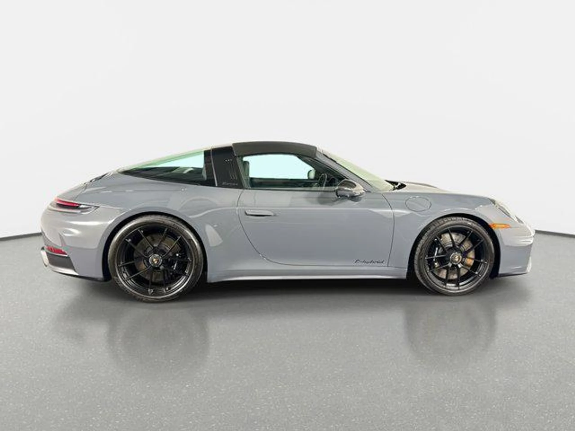 mph001_3999221146_Bmw9_Q77_U1_Nv_GI_Io_QVR_0ggwj_NU_2f27db1035