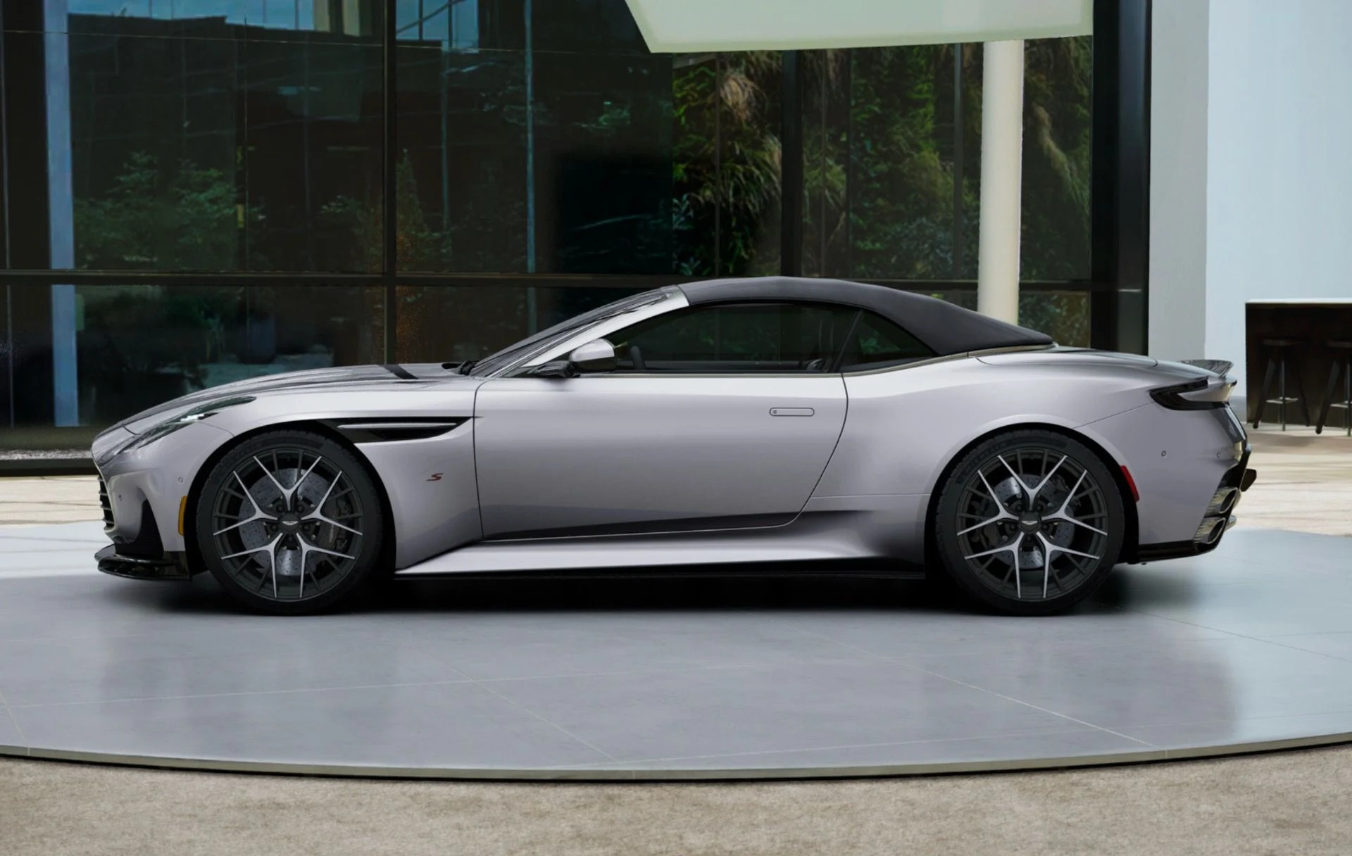 mph001_4001144693_New_2026_Aston_Martin_DB_12_S_Volante_1787676714_191a2ceb20