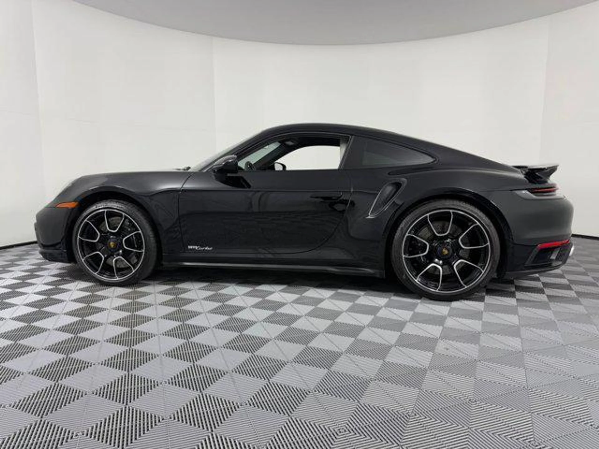 mph001_400236917_Y8f3mgttp_I87_Bzn_Y_Vkz_U_Zx_Kc_Vdg_475f5835b6