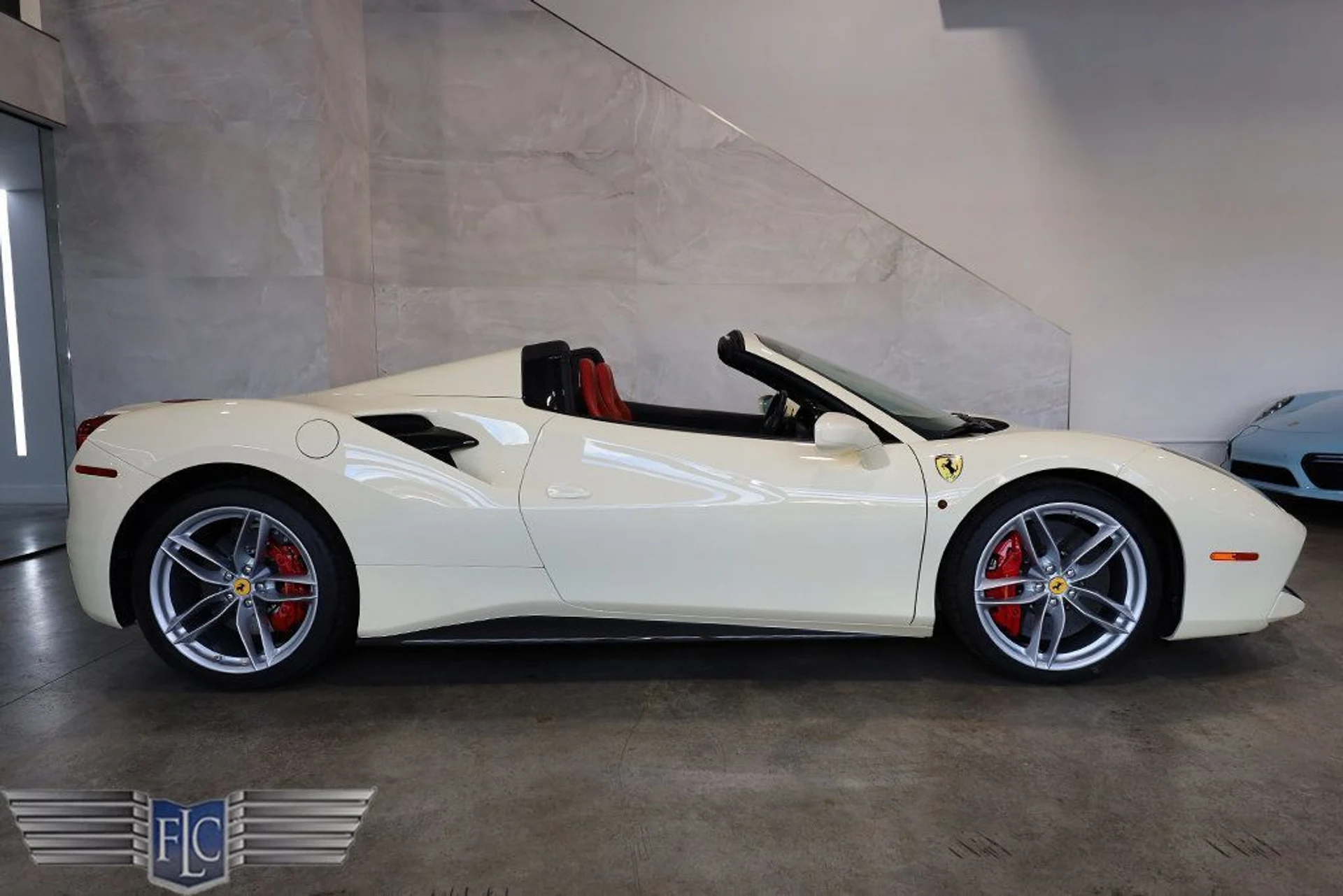 mph001_400708275_used_2018_ferrari_488_spider_convertible_9689_22993121_2_1024_eb14b1e398