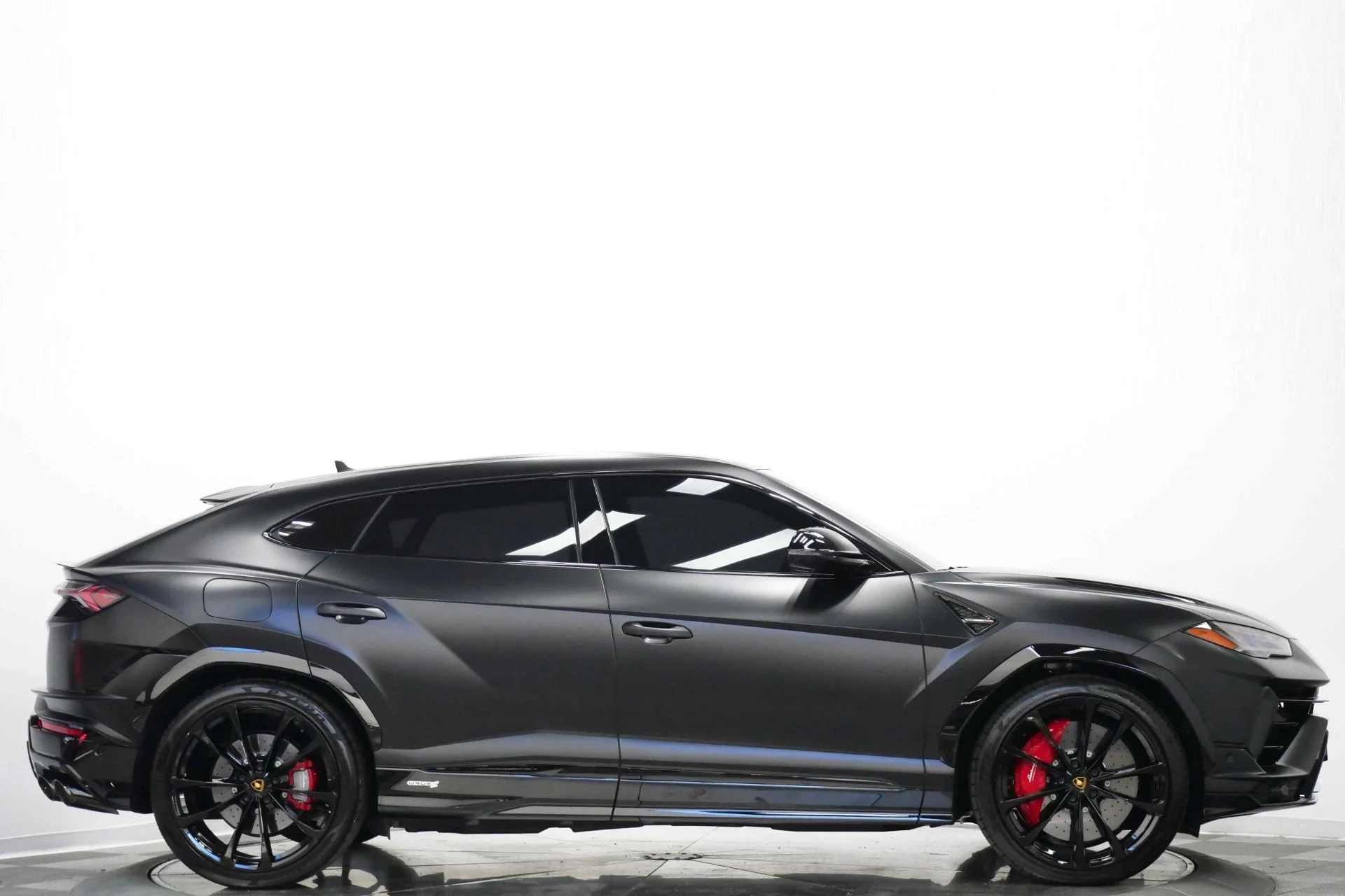 mph001_4013127265_Used_2024_Lamborghini_Urus_S_318_K_MSRP_Very_Low_Miles_Loaded_1776956814_4316927762
