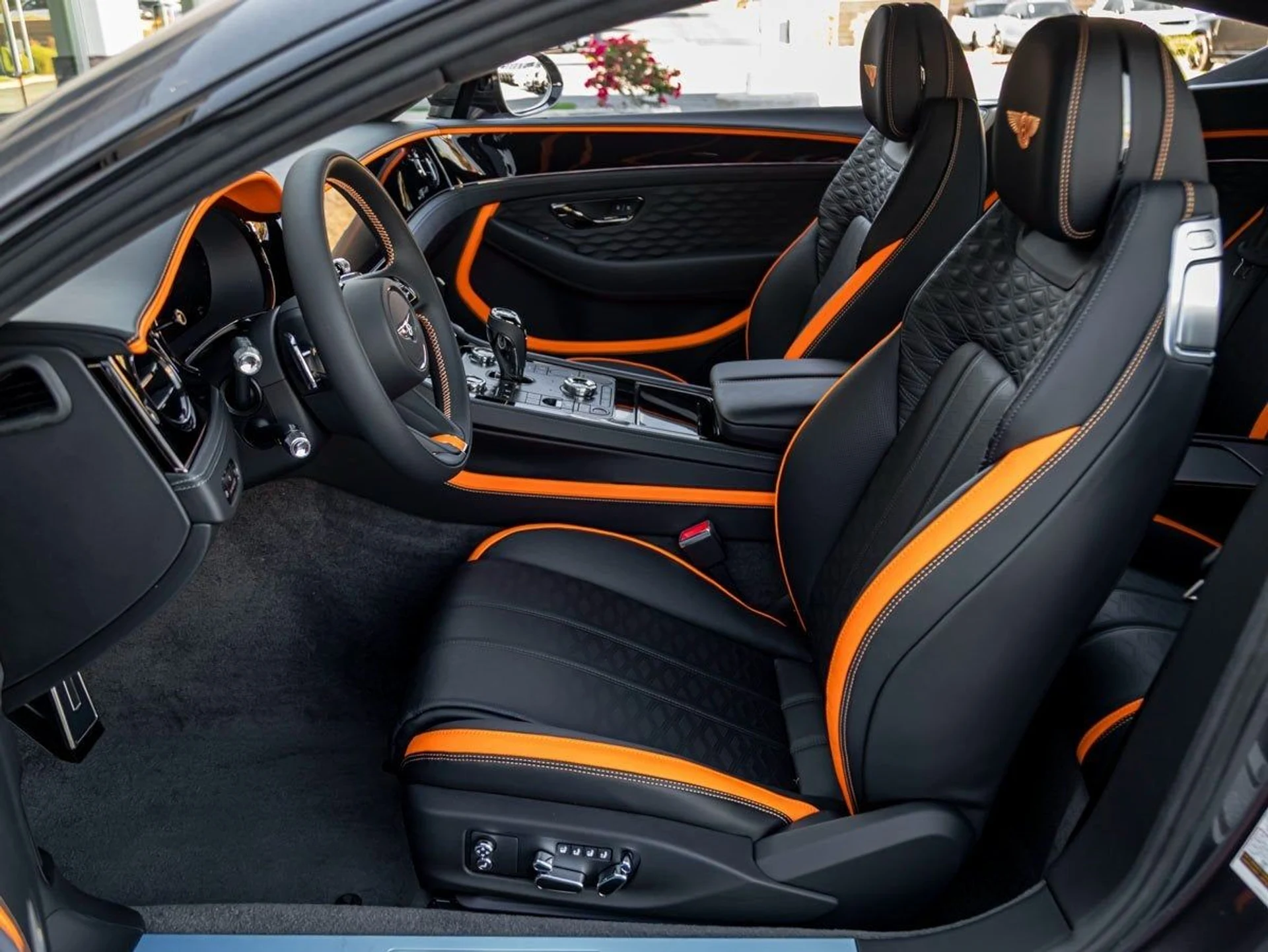 mph001_4036696693_2_ab6c92b197