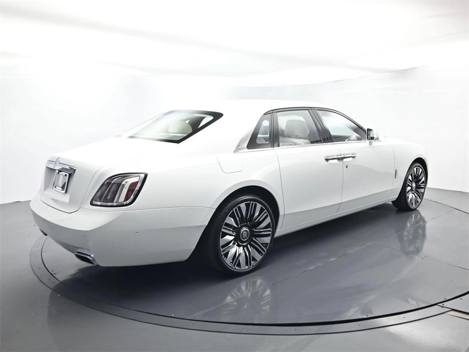 mph001_405197422_p8_NG_5u_LI_Vshq_R_Qfk3xq9r_Fg_Qum_Y_6d43026286