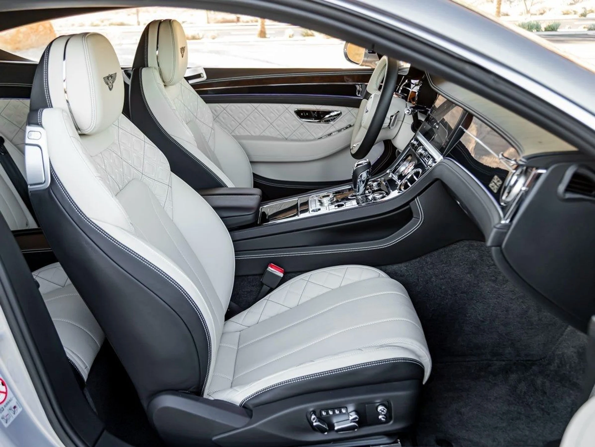 mph001_4056236703_2_a4d3888e9a