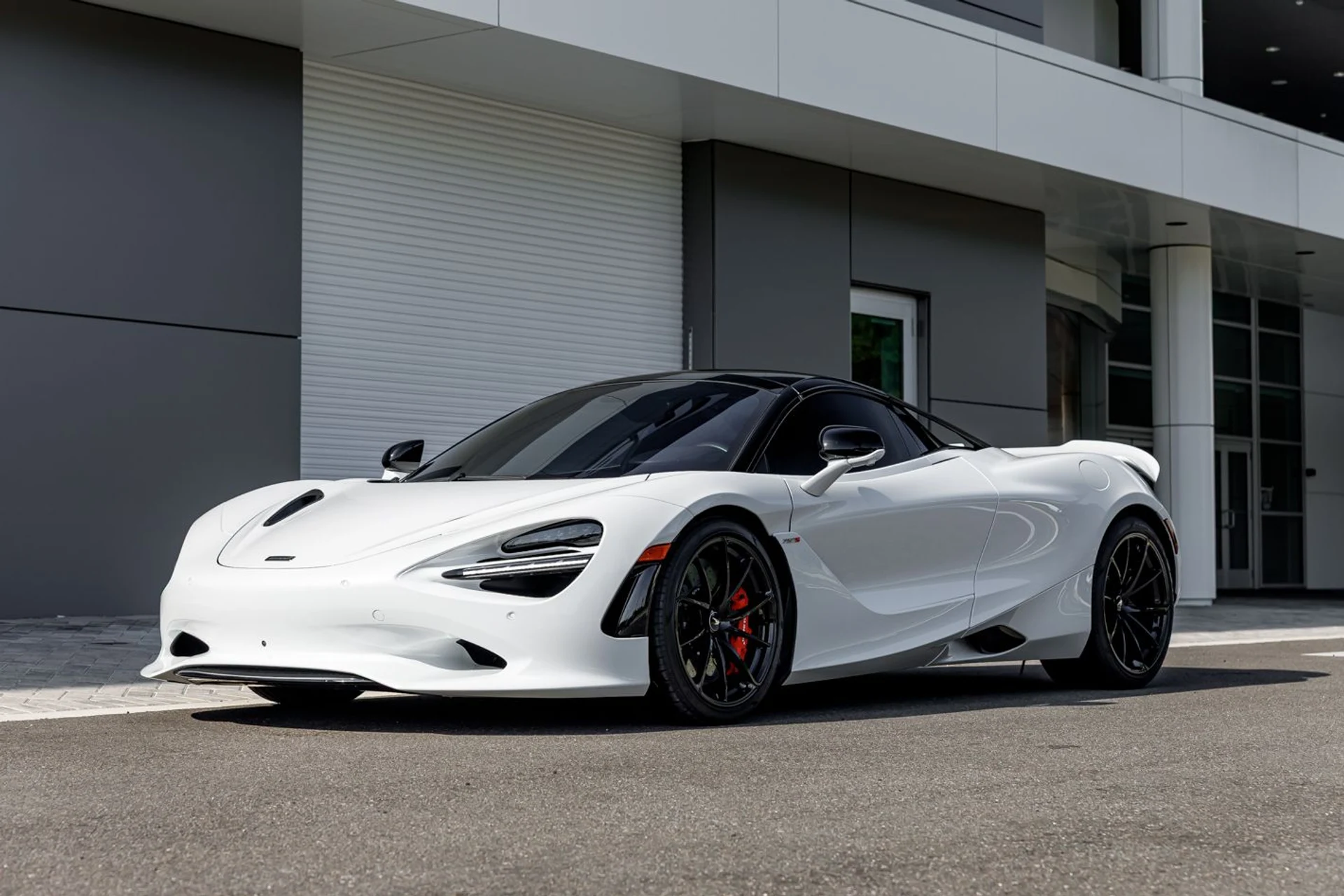 mph001_405623768_Used_2024_Mc_Laren_750_S_Spider_208907ad5a